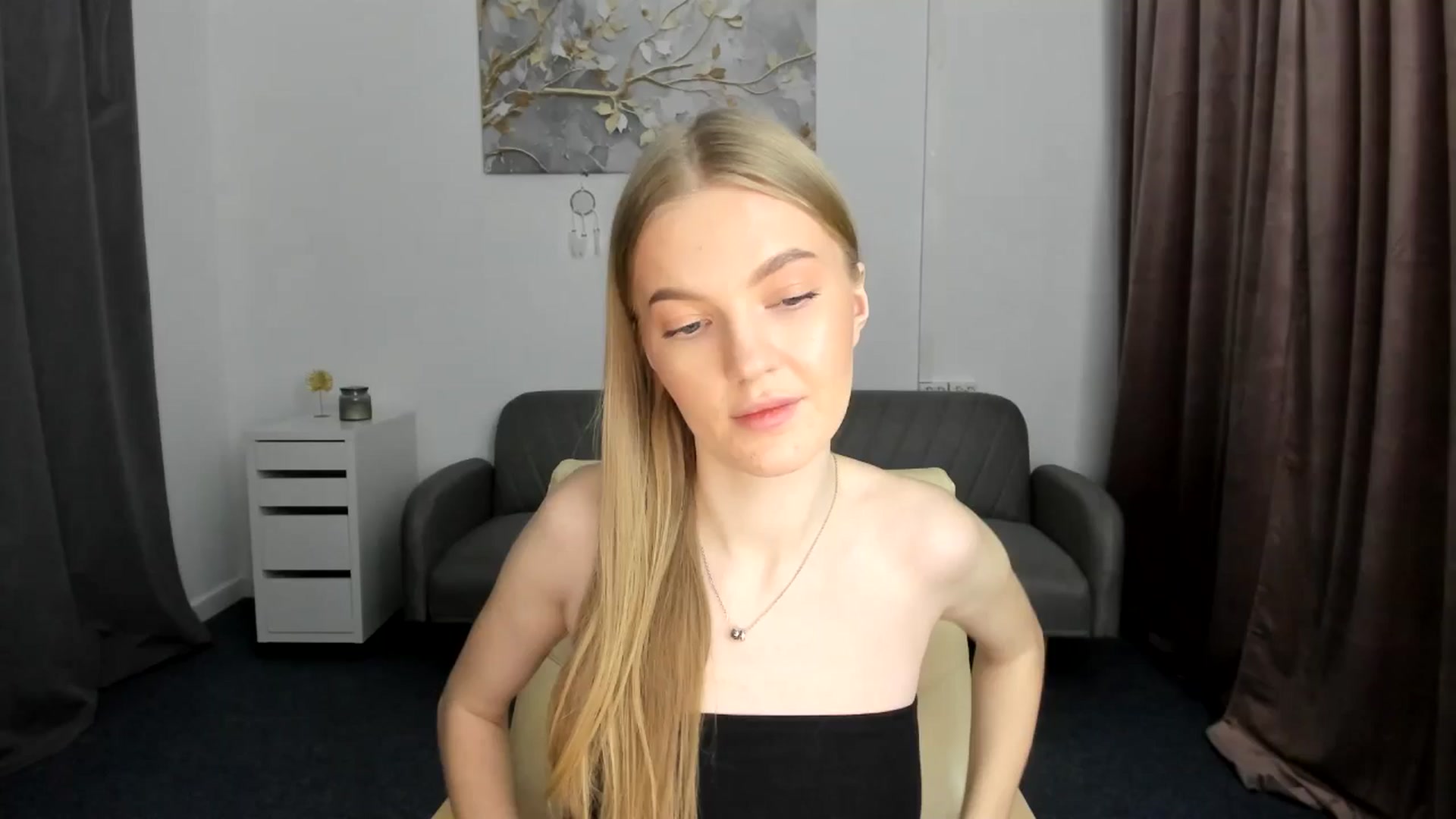 Gallery image thumbnail from AndySky's myfreecams stream on, 02/06/2025, 15:55 image 14 of 20
