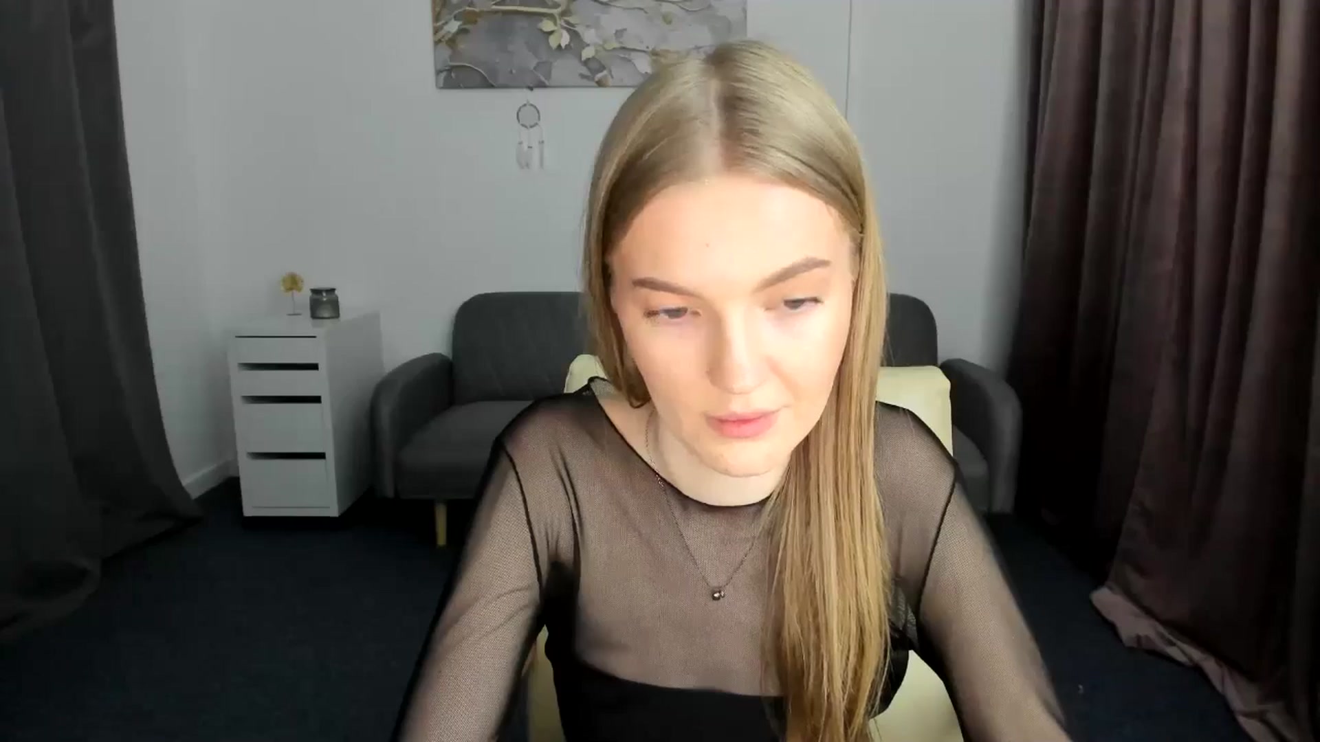 Gallery image thumbnail from AndySky's myfreecams stream on, 02/06/2025, 18:24 image 10 of 20