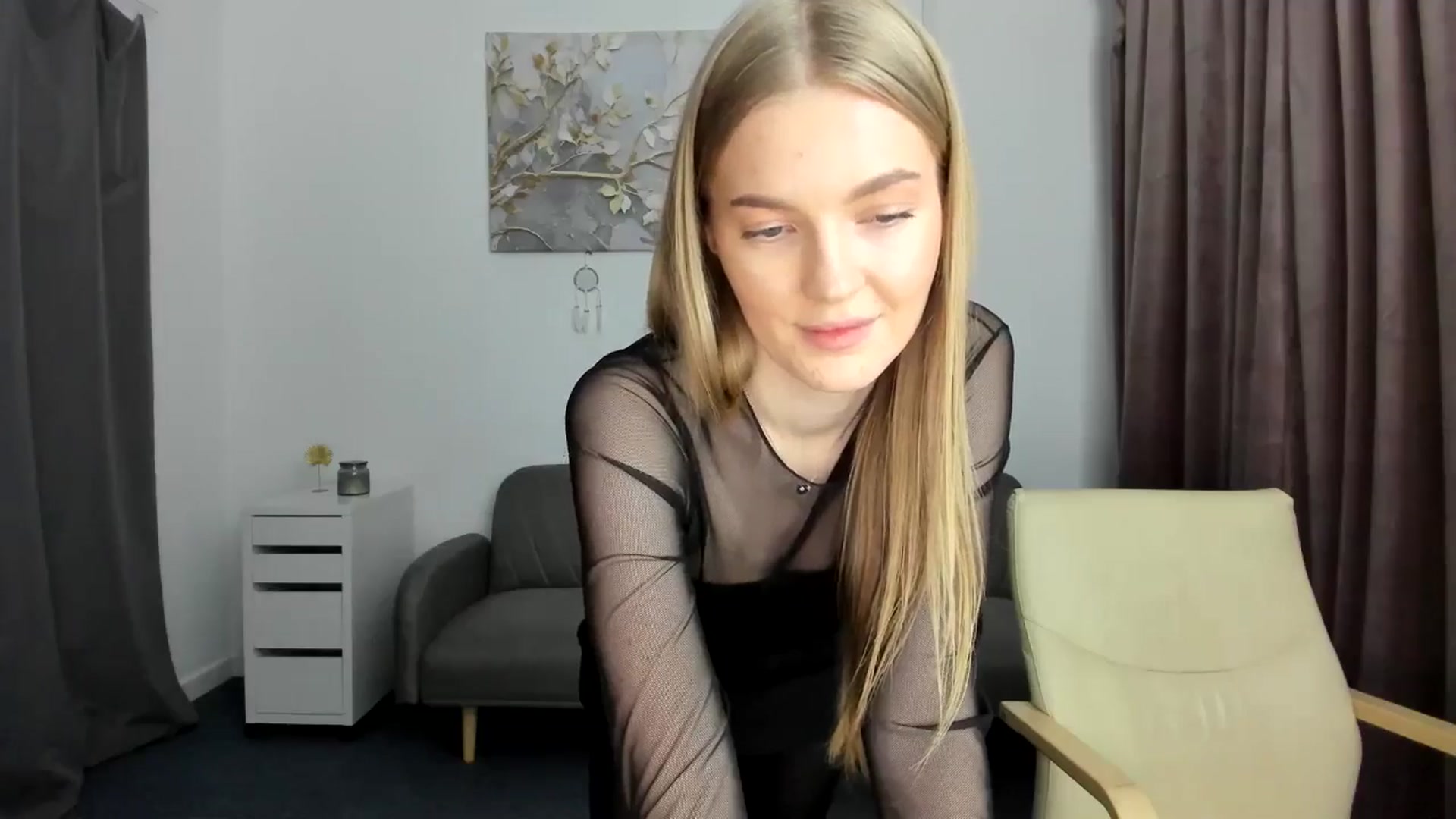 Gallery image thumbnail from AndySky's myfreecams stream on, 02/06/2025, 18:24 image 6 of 20