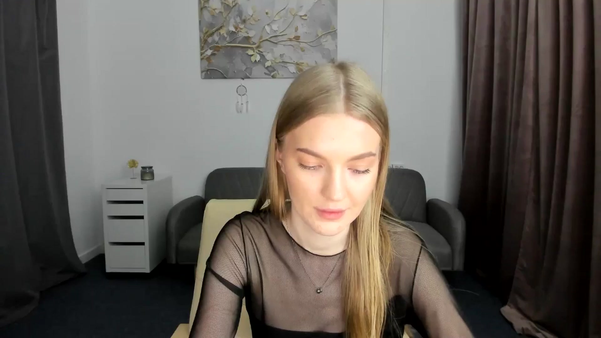 Gallery image thumbnail from AndySky's myfreecams stream on, 02/06/2025, 20:10 image 3 of 20