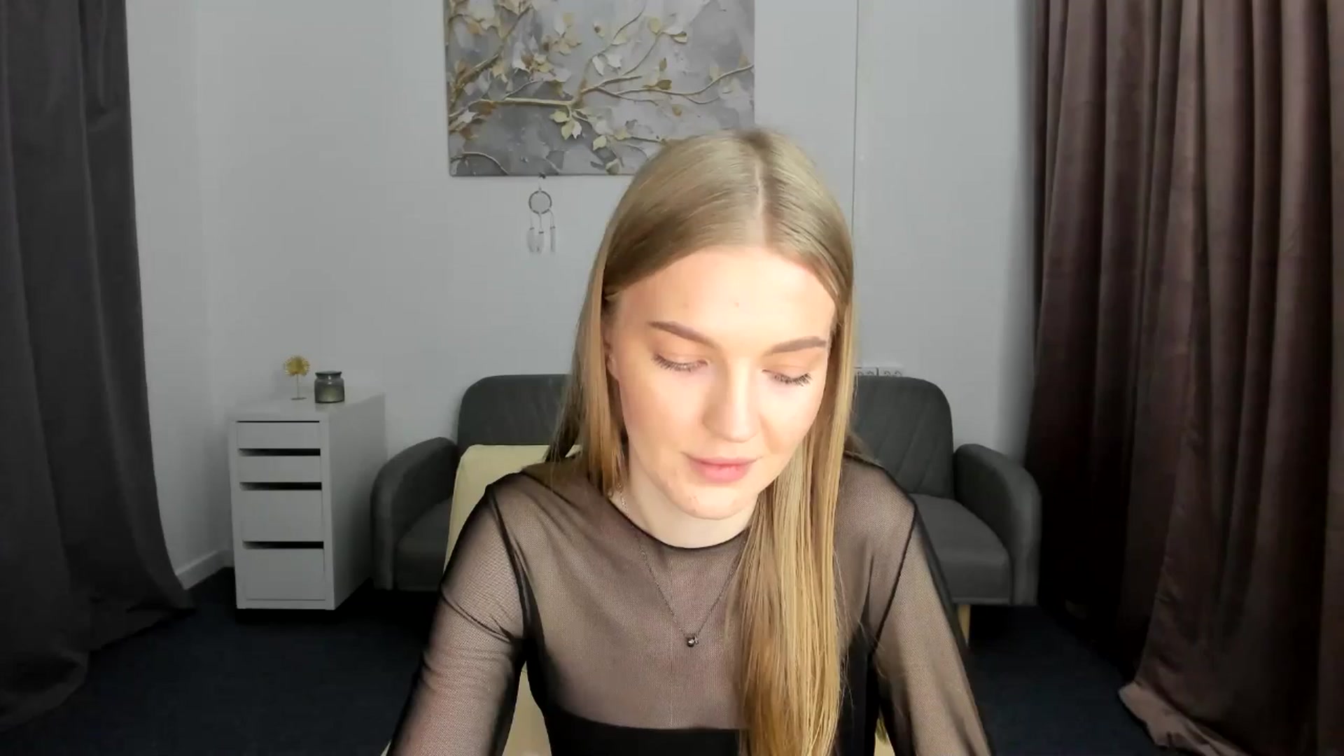 Gallery image thumbnail from AndySky's myfreecams stream on, 02/06/2025, 20:10 image 5 of 20