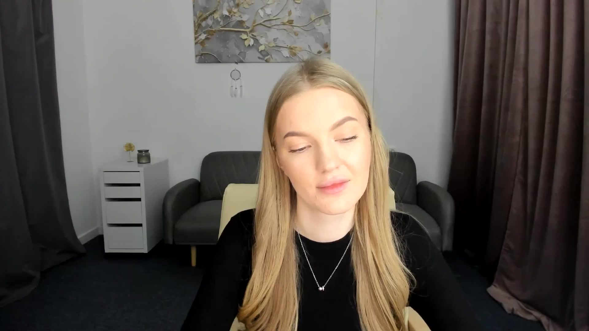 Gallery image thumbnail from AndySky's myfreecams stream on, 02/07/2025, 15:22 image 10 of 20