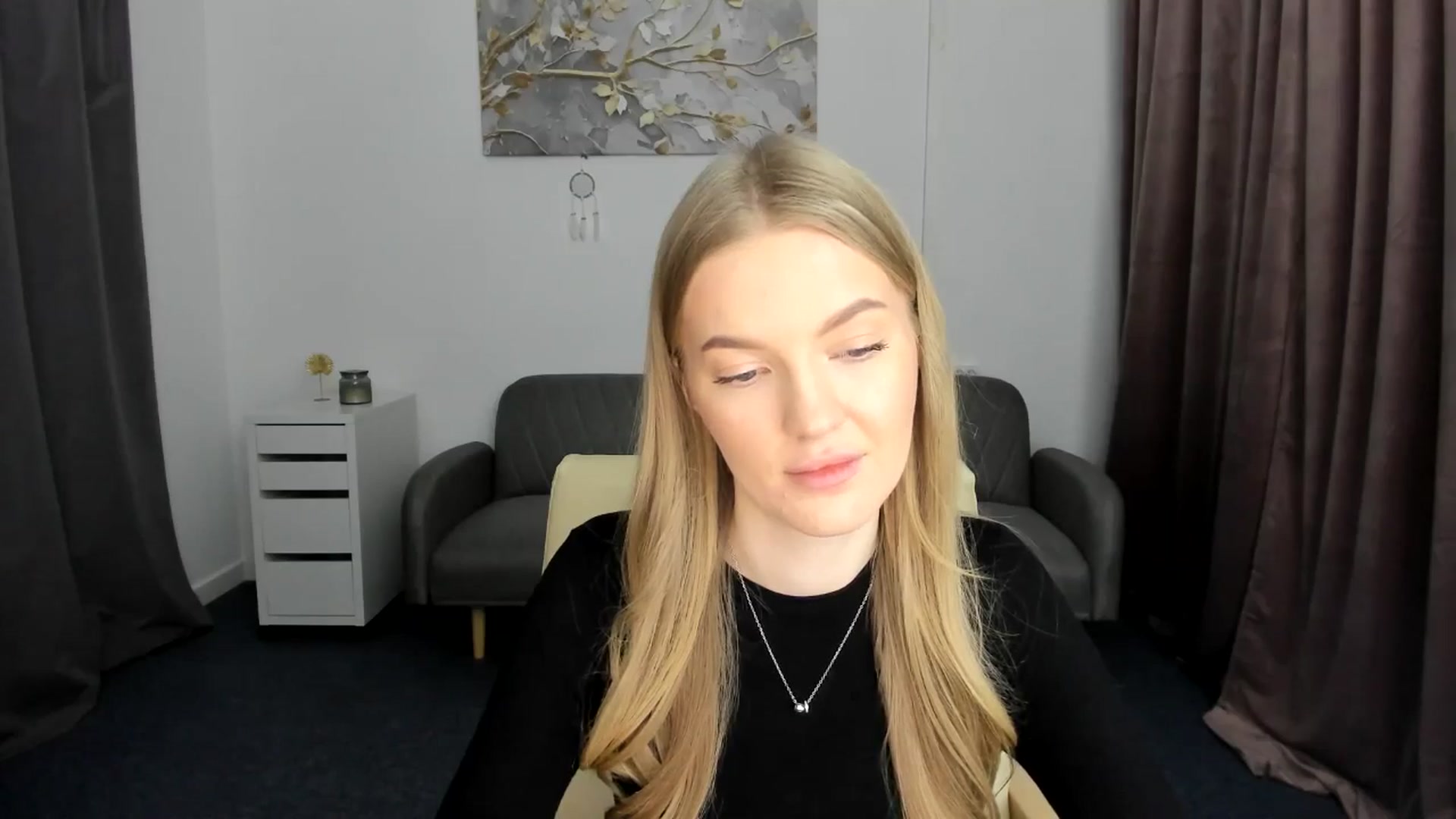 Gallery image thumbnail from AndySky's myfreecams stream on, 02/07/2025, 15:22 image 8 of 20