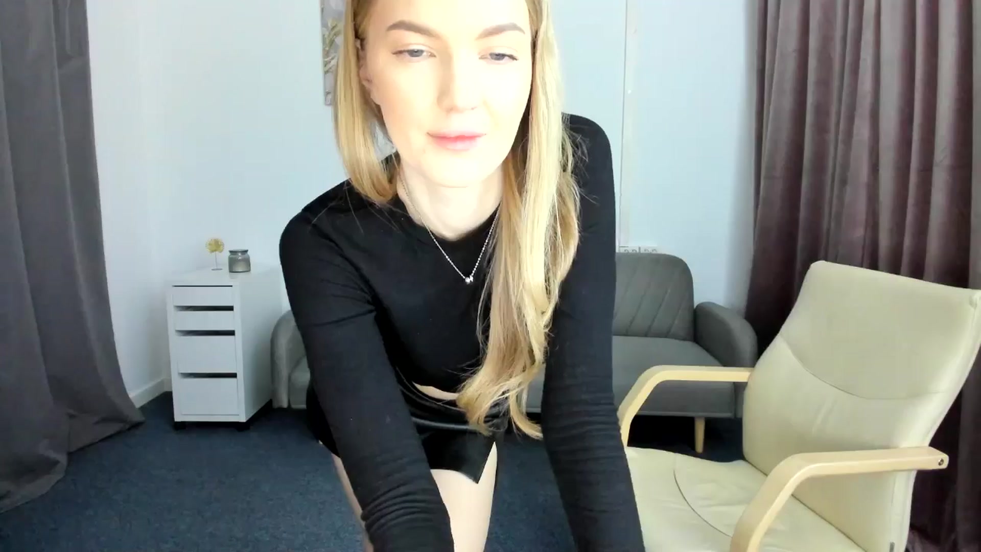 Gallery image thumbnail from AndySky's myfreecams stream on, 02/07/2025, 15:46 image 5 of 20