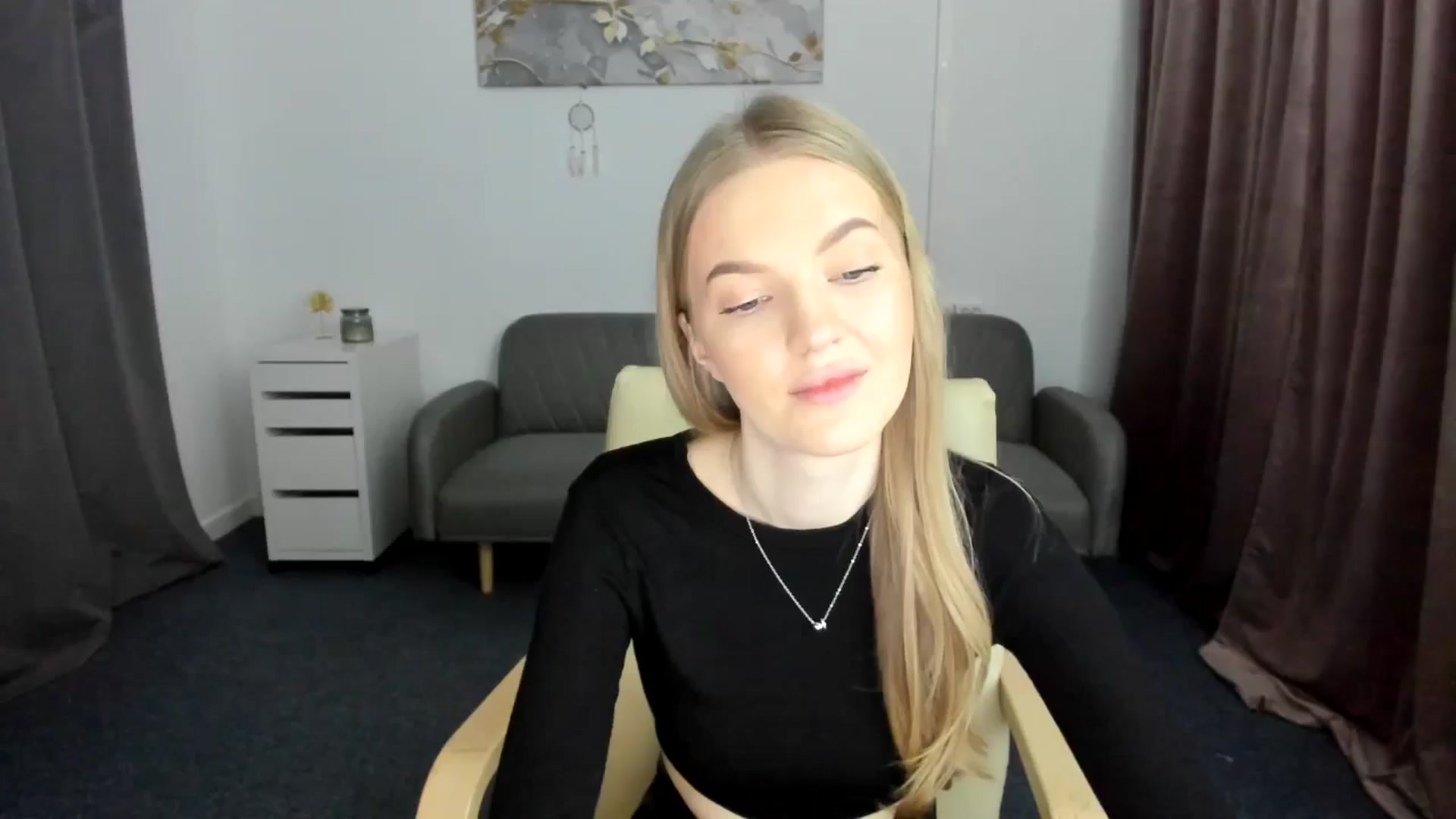 Gallery image thumbnail from AndySky's myfreecams stream on, 02/07/2025, 17:53 image 3 of 20
