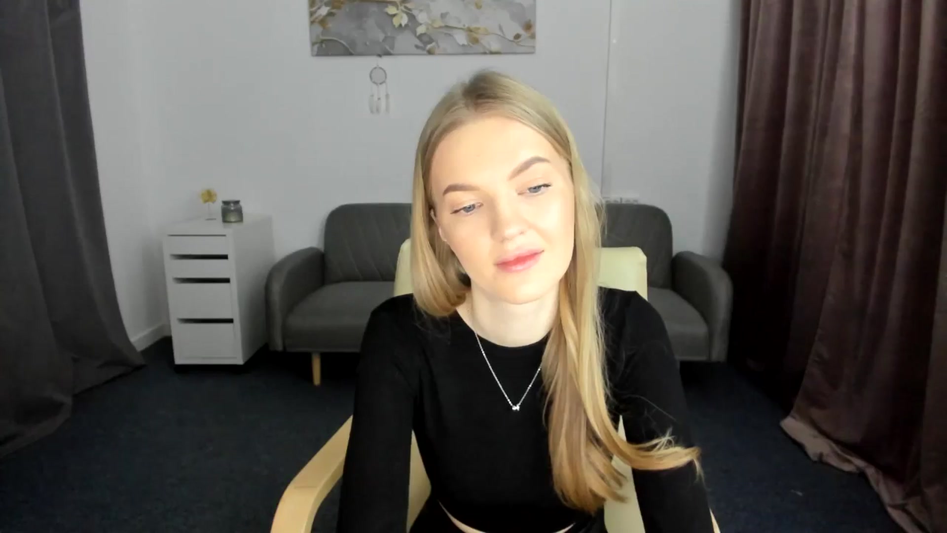 Gallery image thumbnail from AndySky's myfreecams stream on, 02/07/2025, 17:53 image 12 of 20