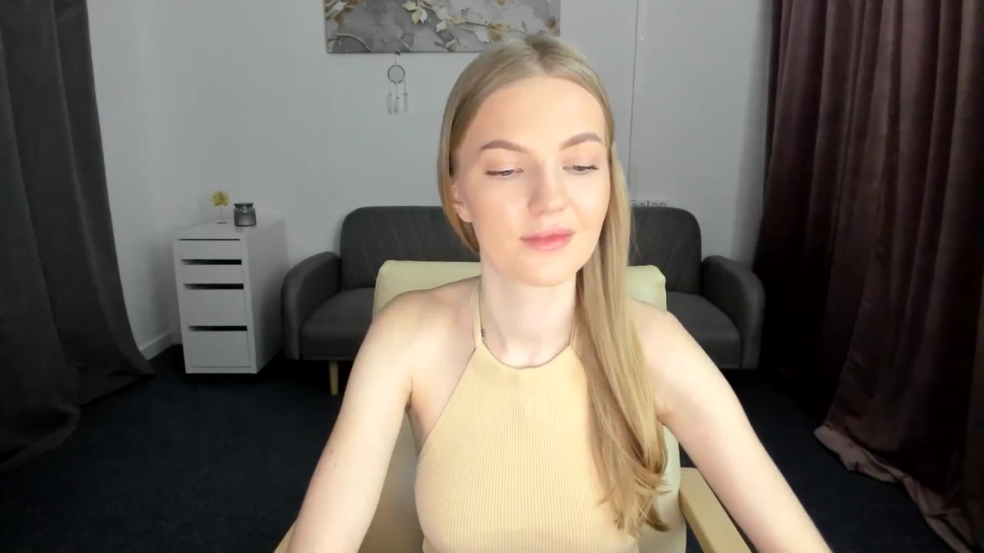 Gallery image thumbnail from AndySky's myfreecams stream on, 02/08/2025, 14:56 image 8 of 20