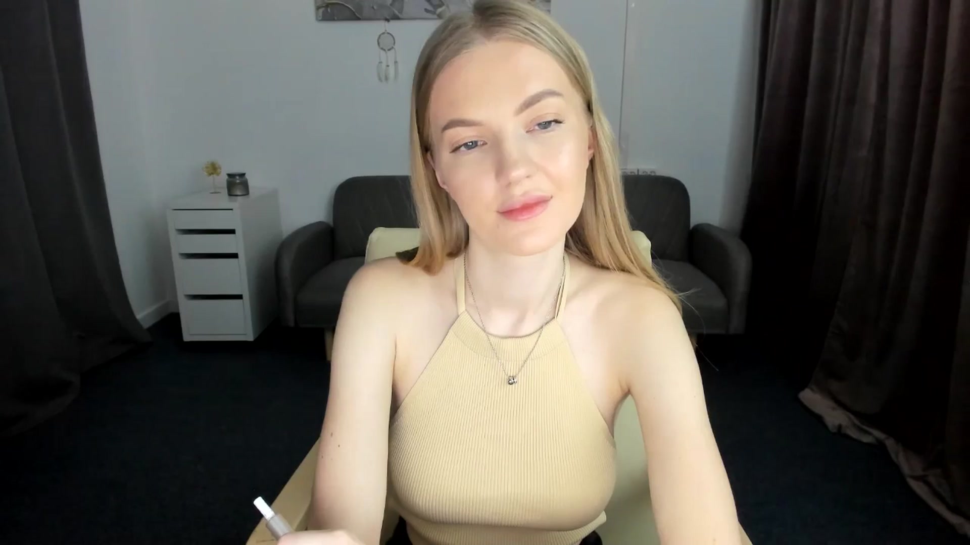 Gallery image thumbnail from AndySky's myfreecams stream on, 02/08/2025, 15:13 image 20 of 20