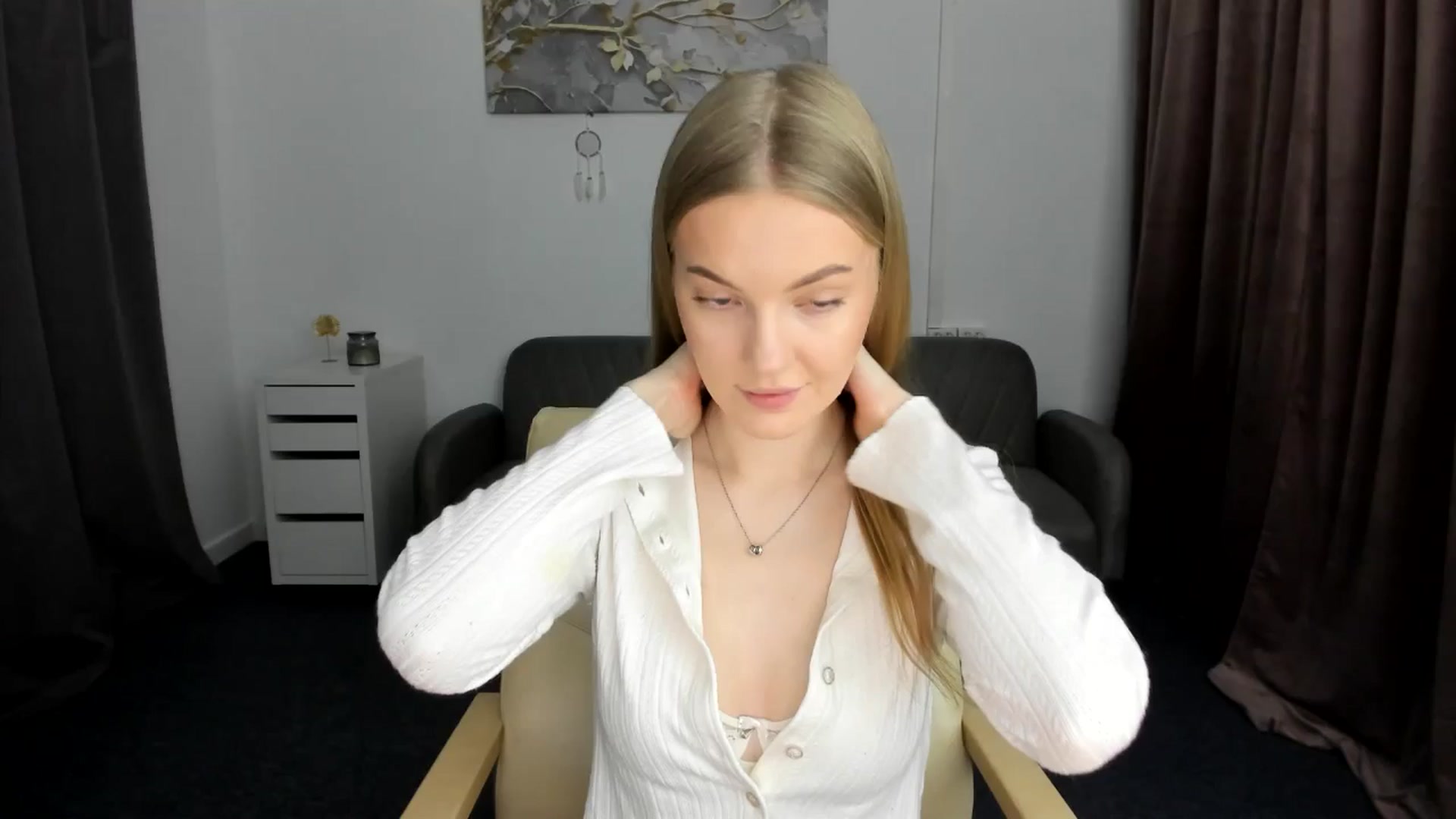 Gallery image thumbnail from AndySky's myfreecams stream on, 02/09/2025, 15:57 image 1 of 20