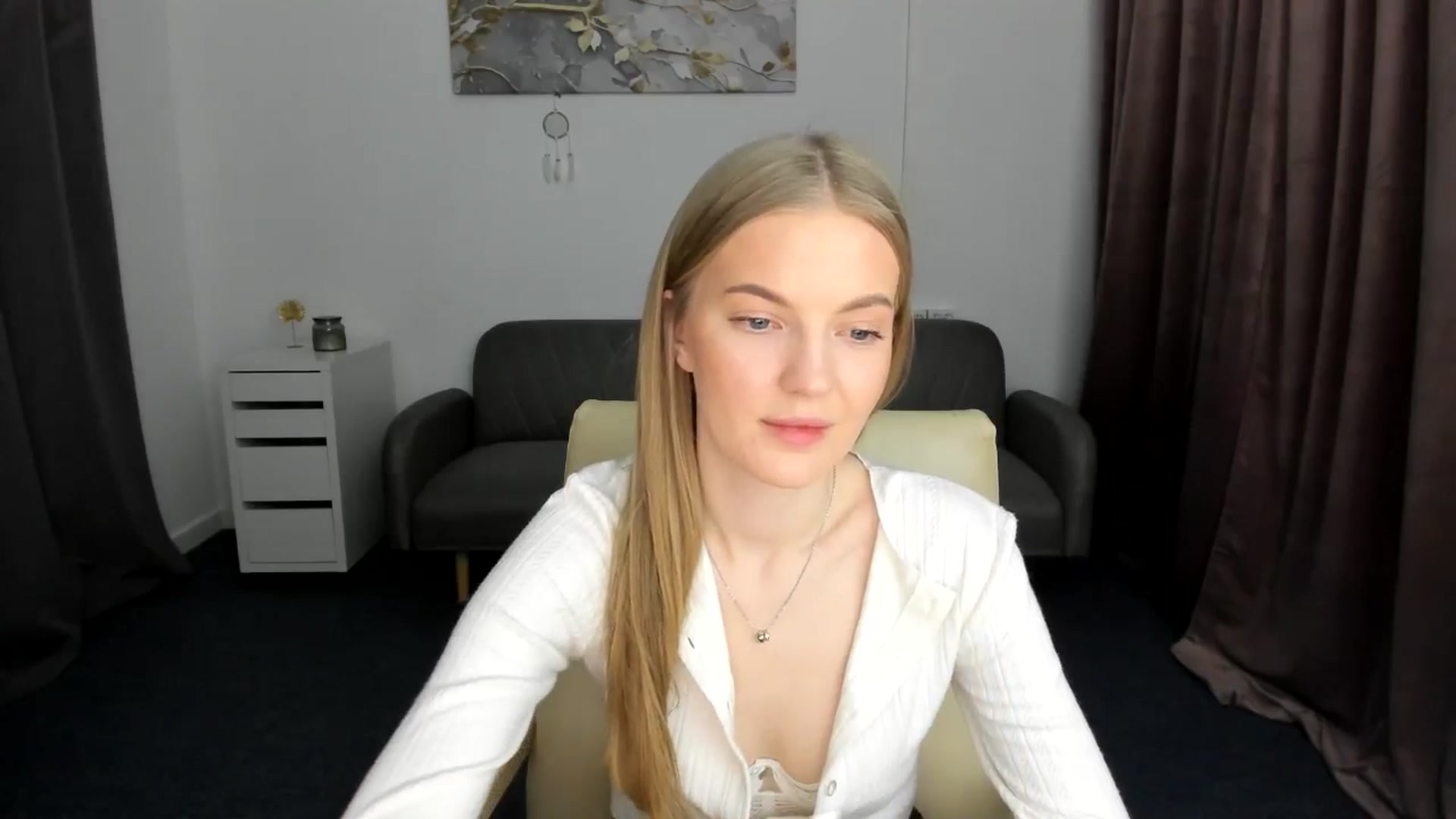 Gallery image thumbnail from AndySky's myfreecams stream on, 02/09/2025, 20:28 image 11 of 20