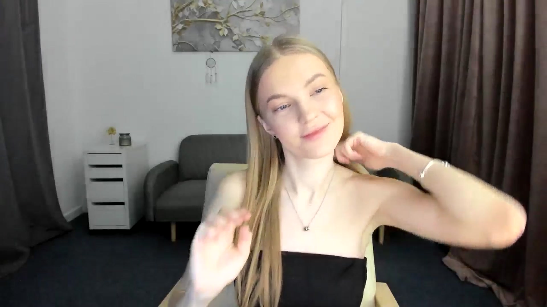 Gallery image thumbnail from AndySky's myfreecams stream on, 02/10/2025, 17:49 image 3 of 20