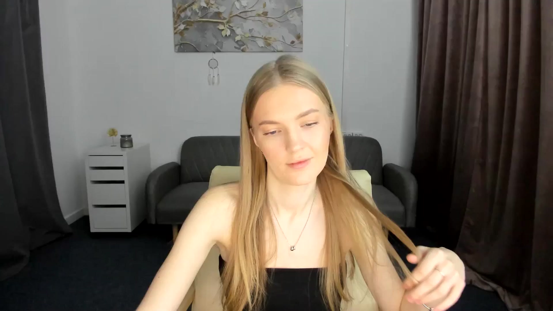 Gallery image thumbnail from AndySky's myfreecams stream on, 02/10/2025, 17:49 image 1 of 20