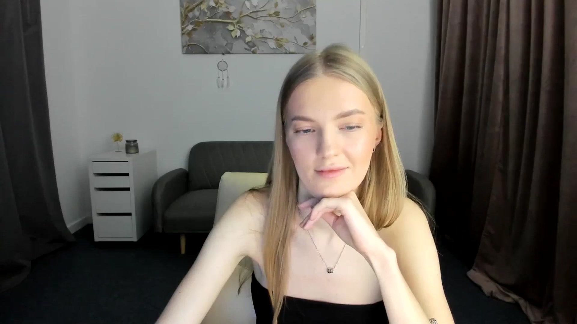Gallery image thumbnail from AndySky's myfreecams stream on, 02/10/2025, 17:49 image 5 of 20