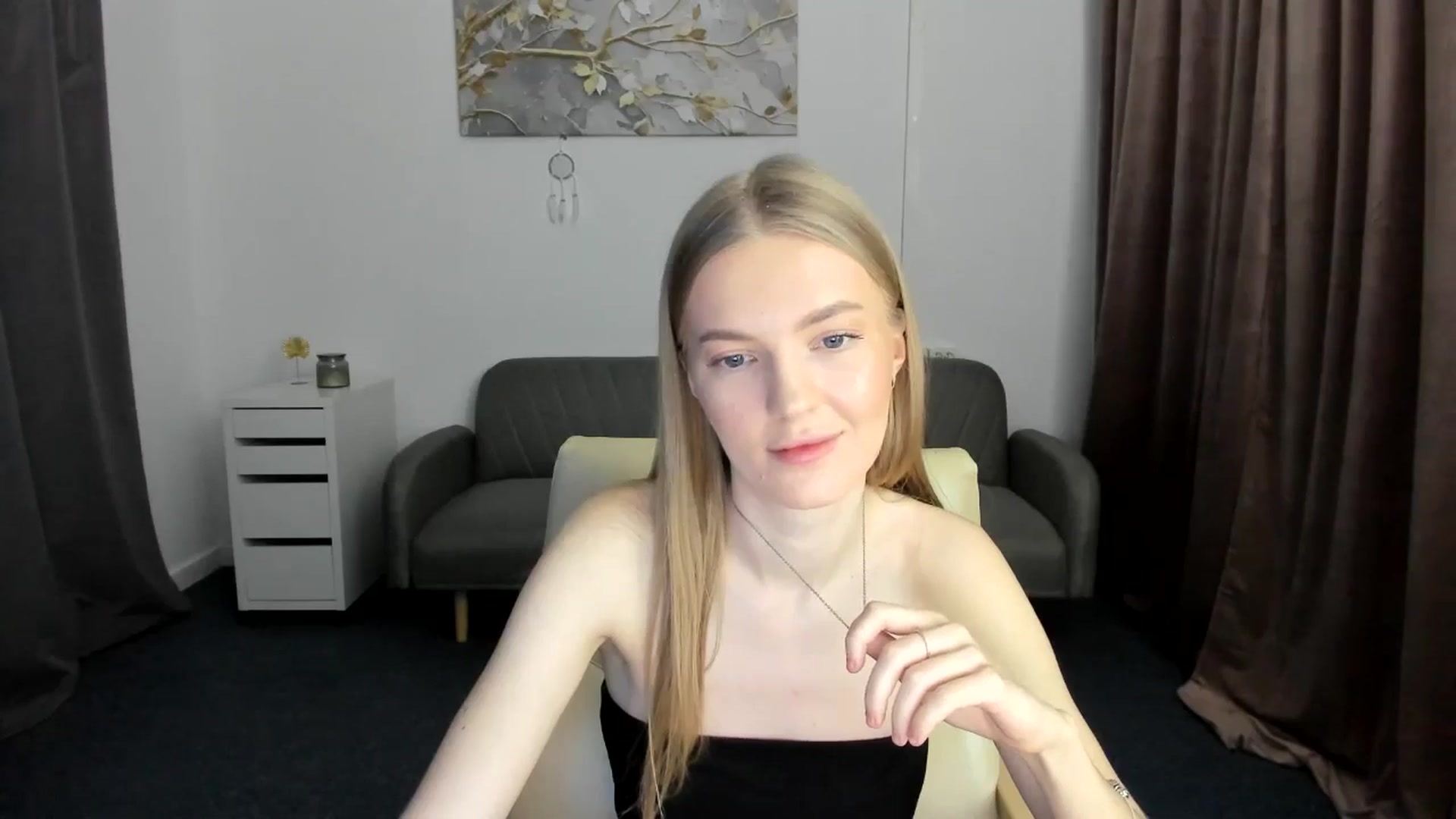 Gallery image thumbnail from AndySky's myfreecams stream on, 02/10/2025, 17:49 image 4 of 20