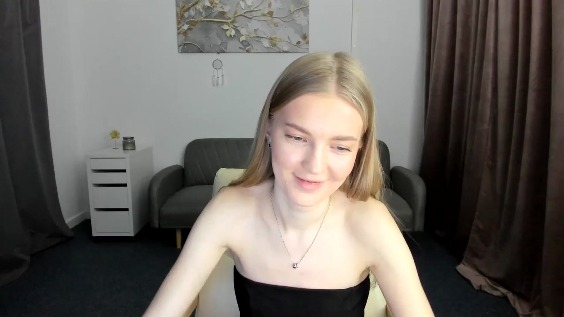 Gallery image thumbnail from AndySky's myfreecams stream on, 02/10/2025, 17:49 image 7 of 20