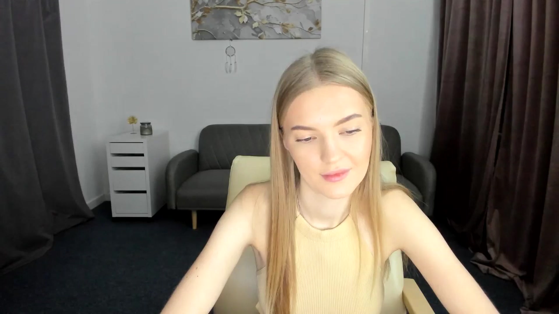 Gallery image thumbnail from AndySky's myfreecams stream on, 02/13/2025, 16:06 image 6 of 20