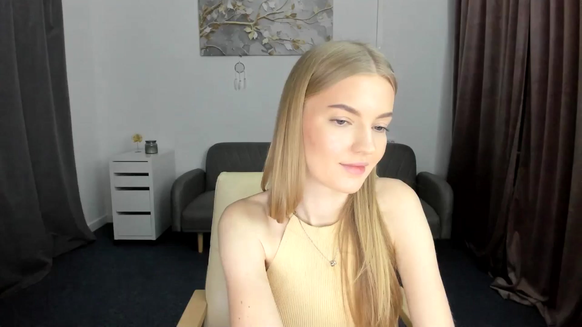 Gallery image thumbnail from AndySky's myfreecams stream on, 02/13/2025, 16:06 image 14 of 20