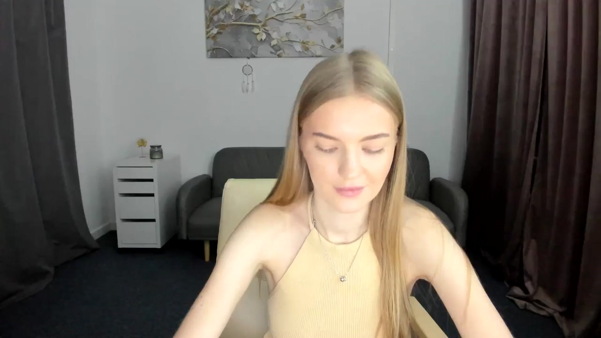 Gallery image thumbnail from AndySky's myfreecams stream on, 02/13/2025, 16:06 image 15 of 20