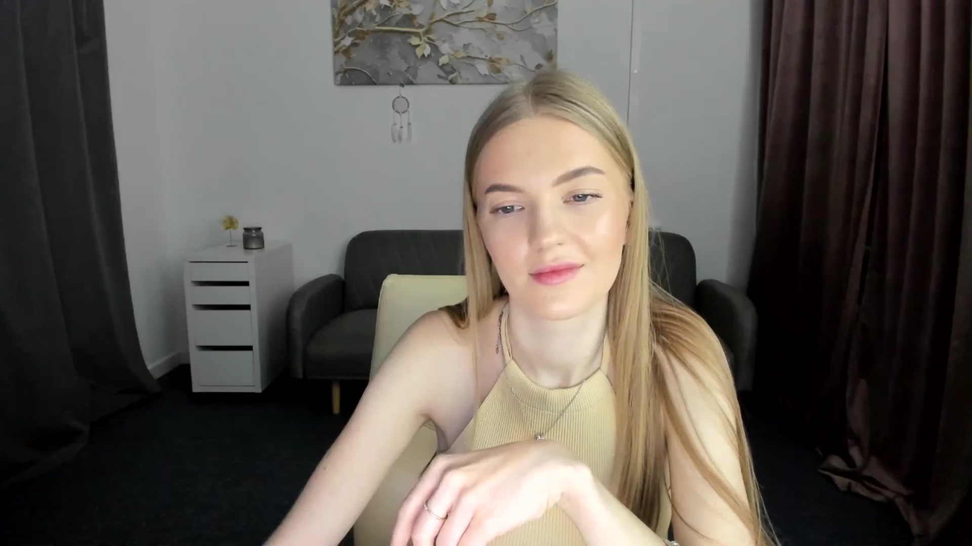 Gallery image thumbnail from AndySky's myfreecams stream on, 02/13/2025, 19:48 image 6 of 20