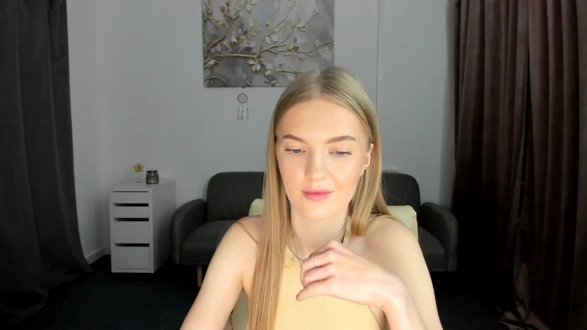 Gallery image thumbnail from AndySky's myfreecams stream on, 02/13/2025, 19:48 image 14 of 20
