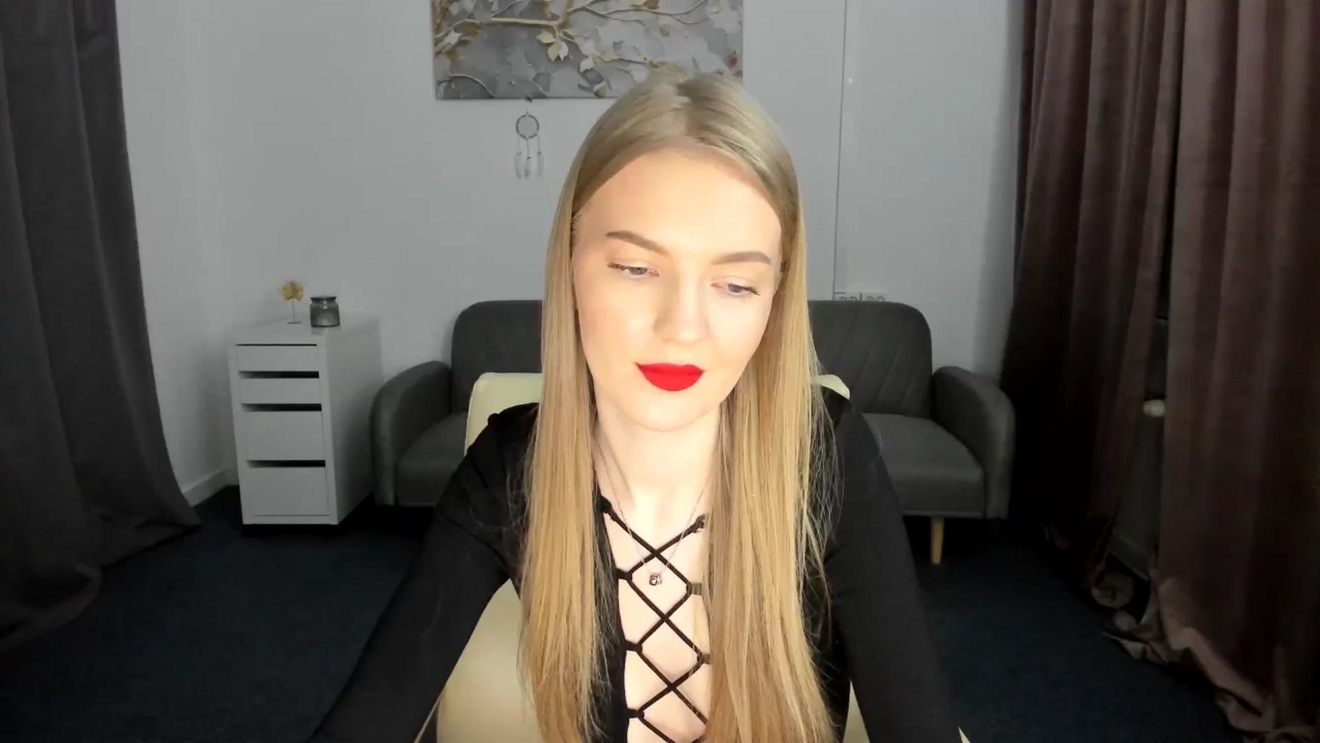 Gallery image thumbnail from AndySky's myfreecams stream on, 02/14/2025, 15:43 image 16 of 20