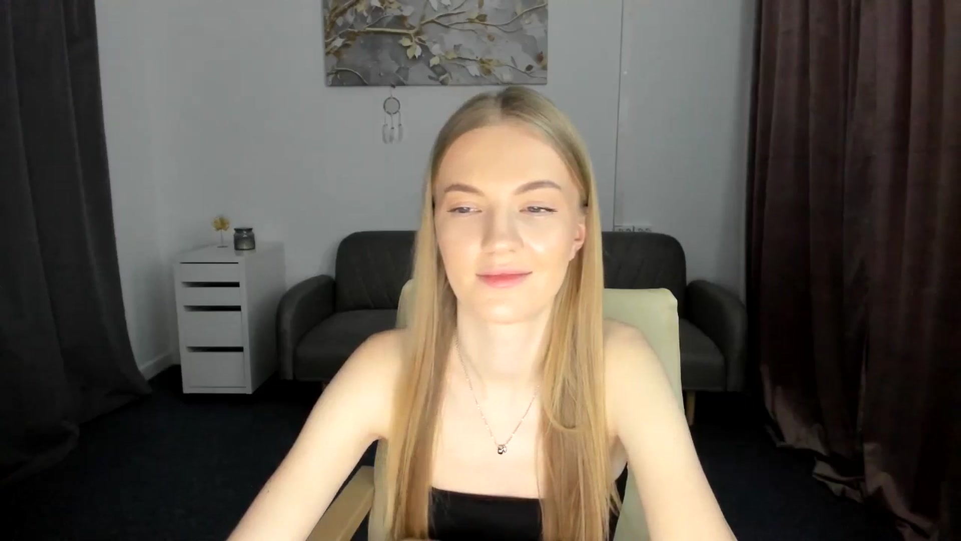 Gallery image thumbnail from AndySky's myfreecams stream on, 02/16/2025, 17:34 image 2 of 20