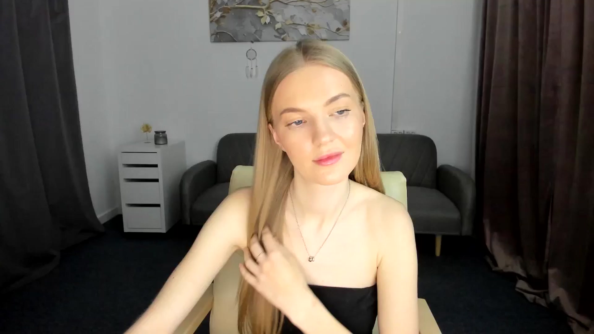 Gallery image thumbnail from AndySky's myfreecams stream on, 02/16/2025, 20:14 image 1 of 20