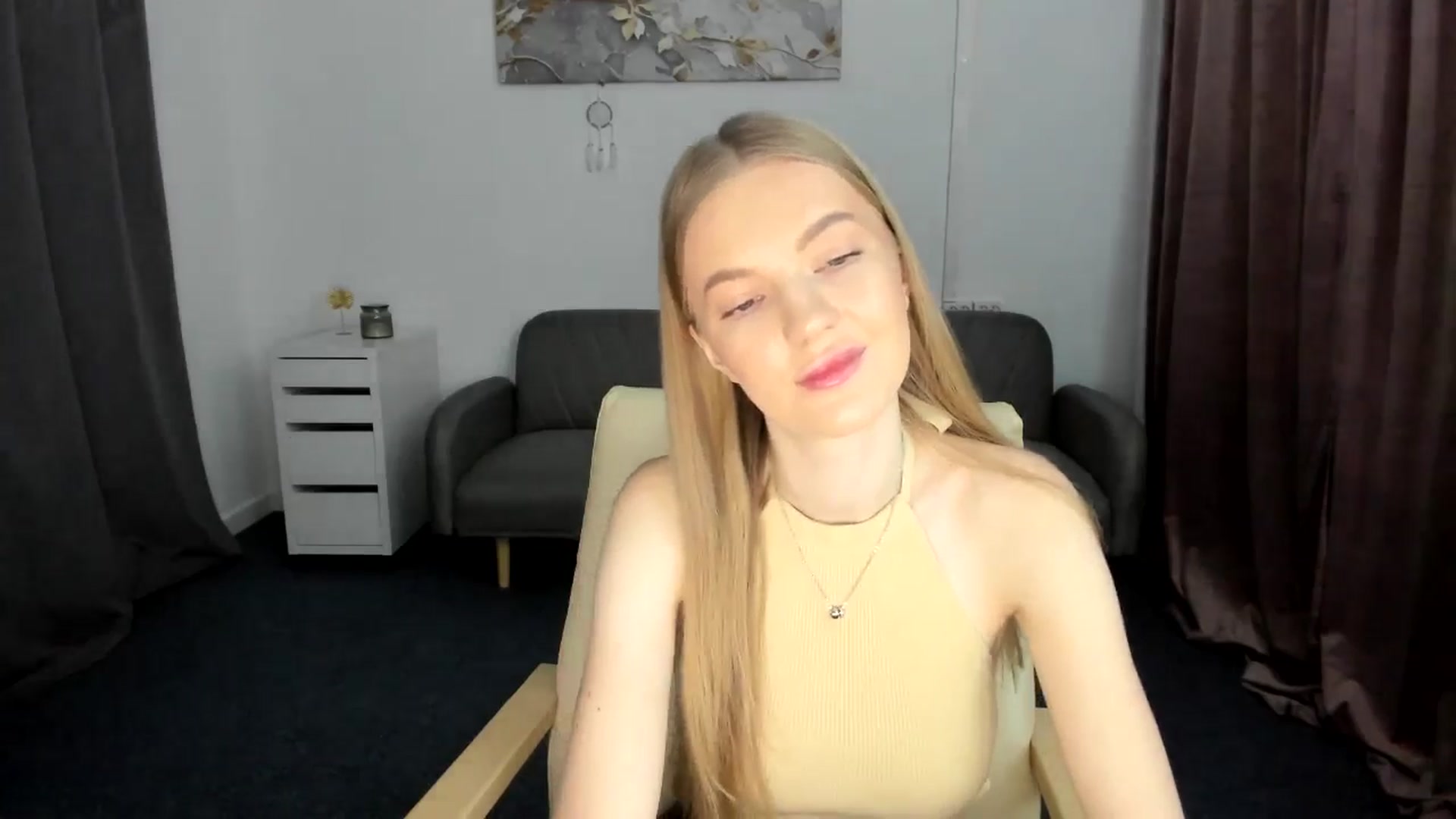 Gallery image thumbnail from AndySky's myfreecams stream on, 02/17/2025, 14:13 image 19 of 20
