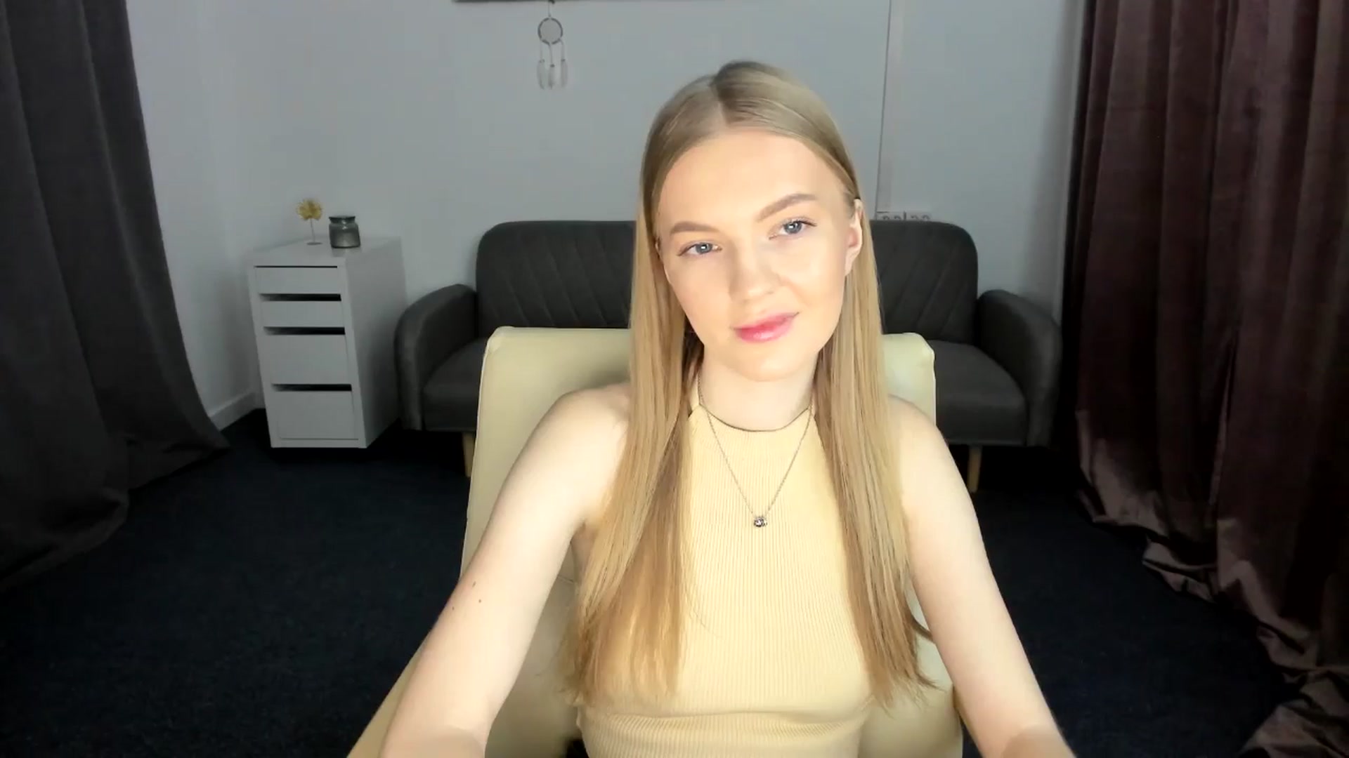 Gallery image thumbnail from AndySky's myfreecams stream on, 02/17/2025, 14:13 image 7 of 20