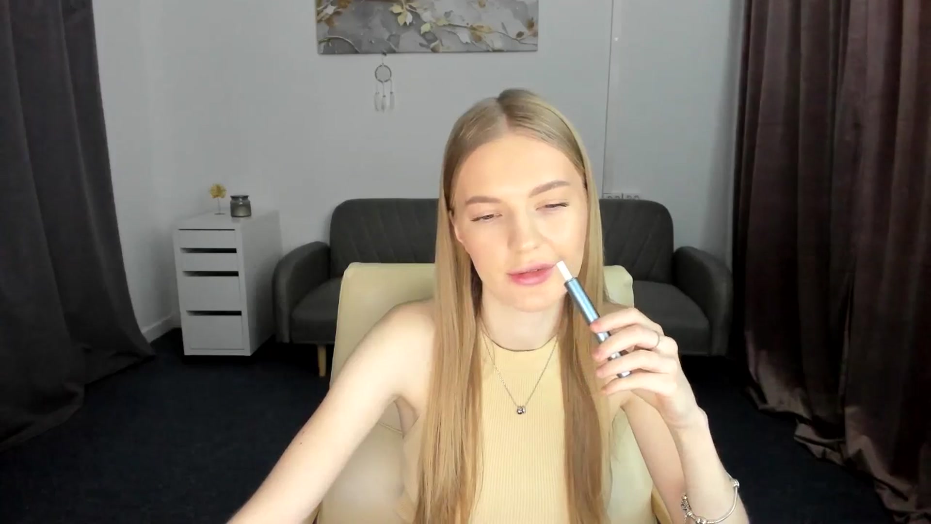 Gallery image thumbnail from AndySky's myfreecams stream on, 02/17/2025, 14:50 image 7 of 20