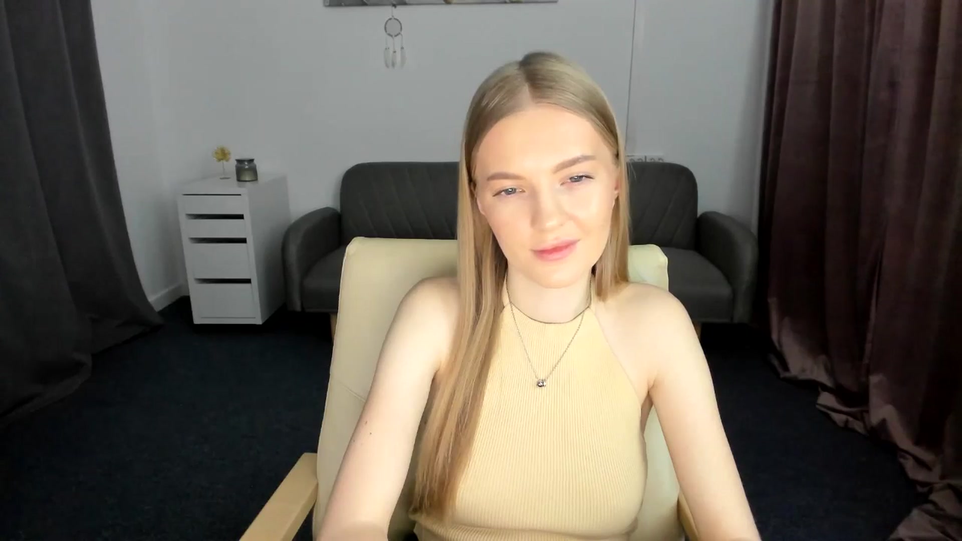 Gallery image thumbnail from AndySky's myfreecams stream on, 02/17/2025, 15:59 image 4 of 20