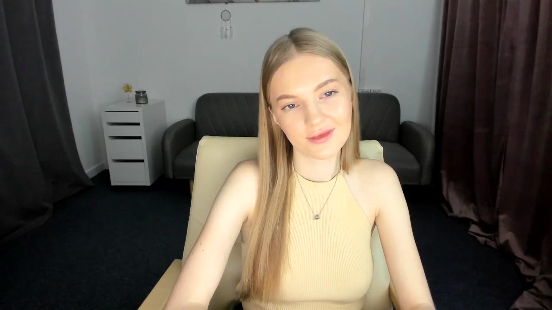 Gallery image thumbnail from AndySky's myfreecams stream on, 02/17/2025, 15:59 image 11 of 20