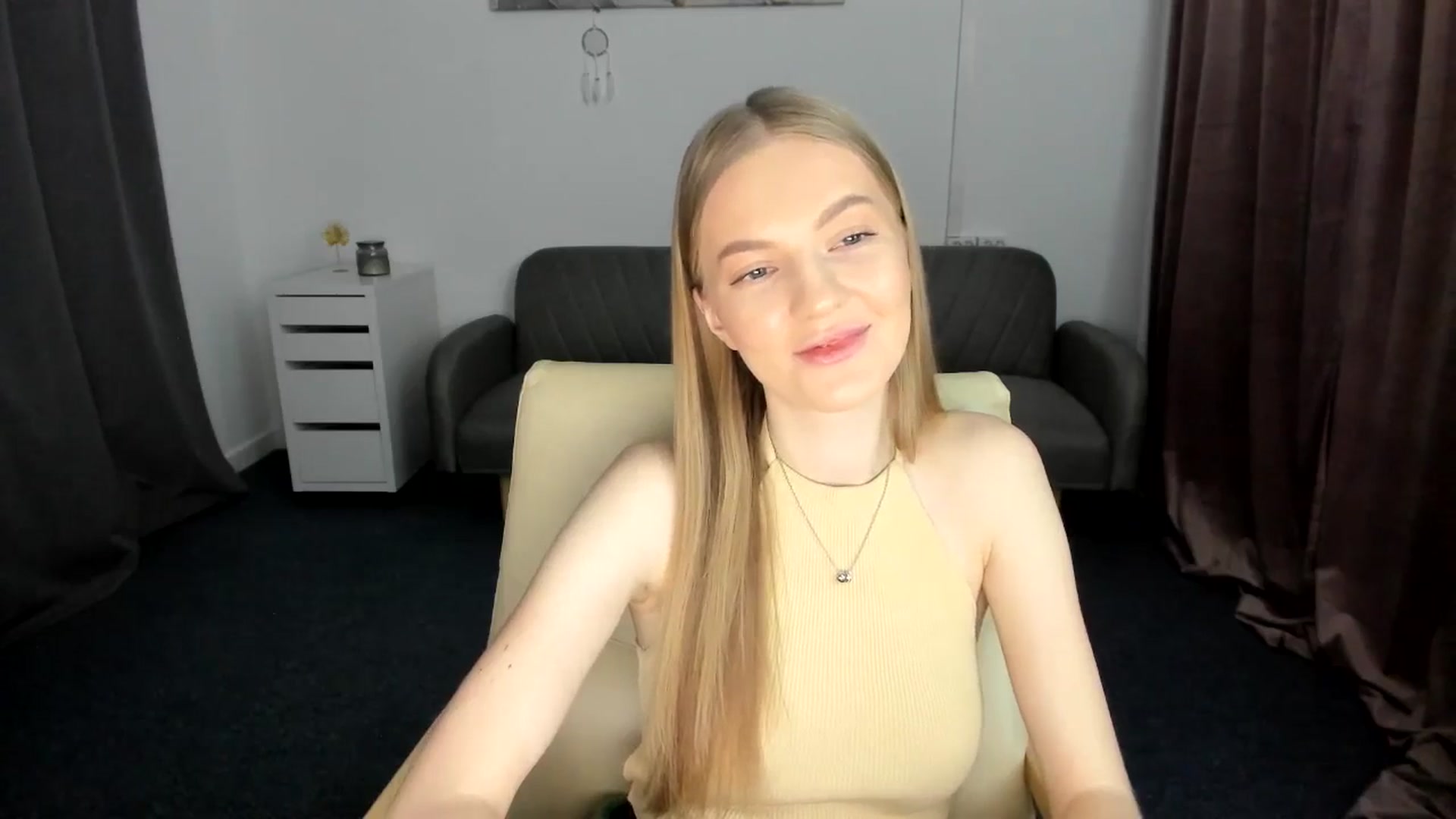 Gallery image thumbnail from AndySky's myfreecams stream on, 02/17/2025, 15:59 image 14 of 20