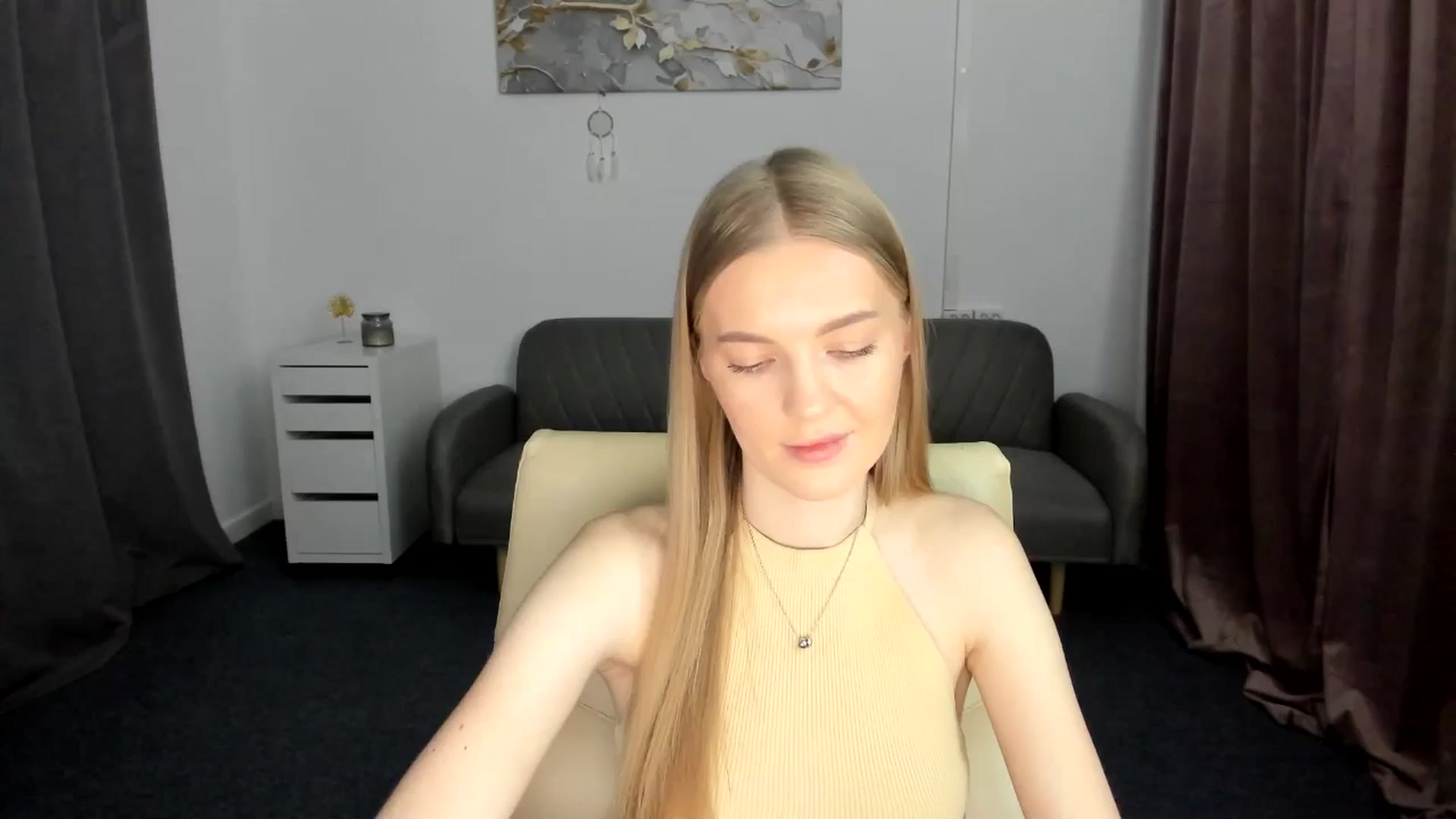 Gallery image thumbnail from AndySky's myfreecams stream on, 02/17/2025, 15:59 image 2 of 20