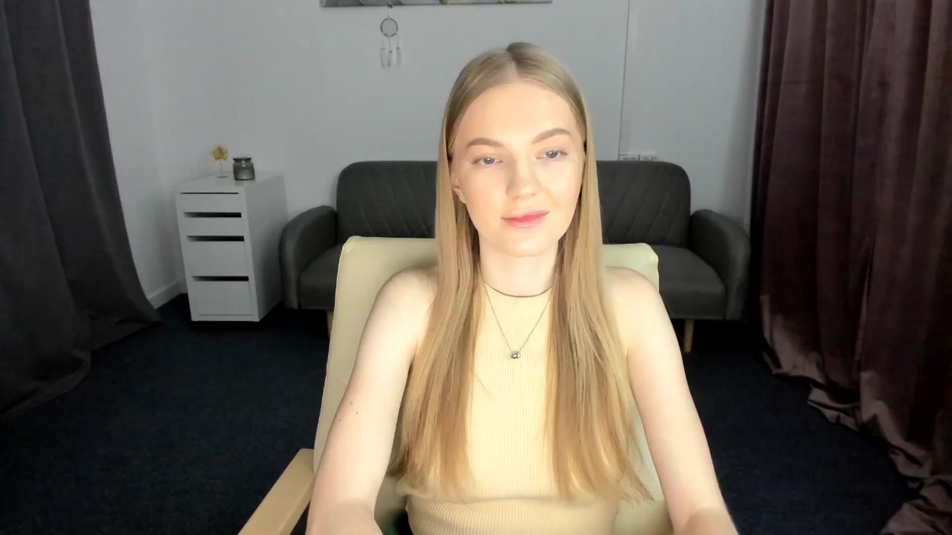 Gallery image thumbnail from AndySky's myfreecams stream on, 02/17/2025, 16:21 image 1 of 20