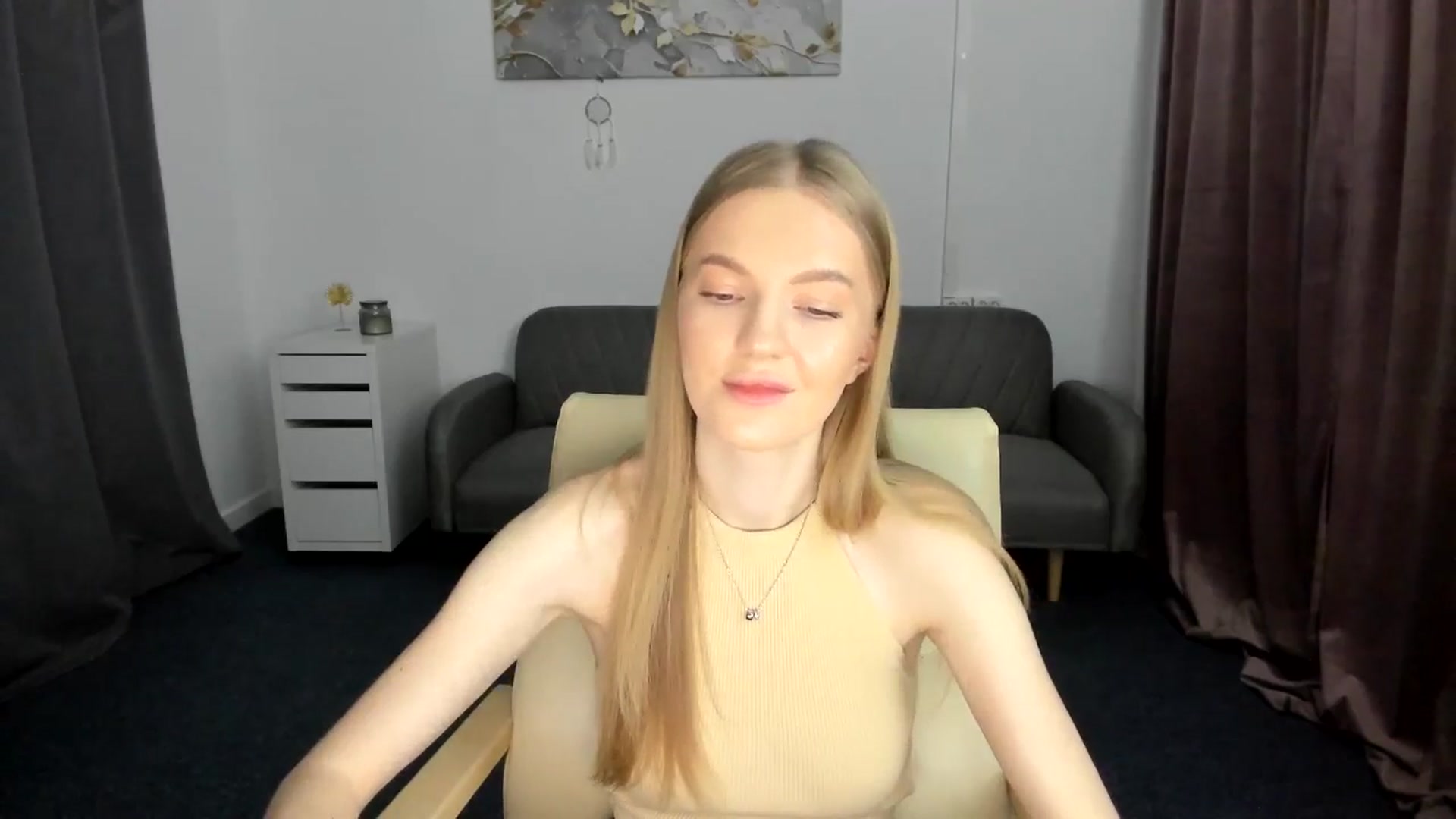 Gallery image thumbnail from AndySky's myfreecams stream on, 02/17/2025, 16:21 image 18 of 20