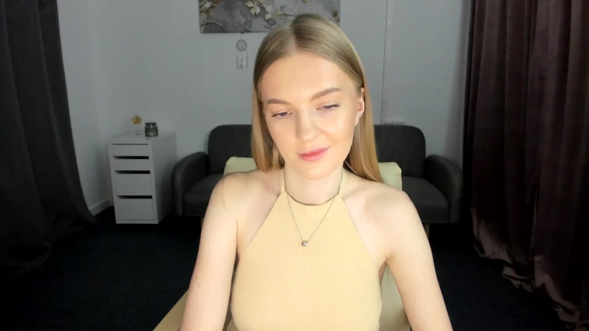 Gallery image thumbnail from AndySky's myfreecams stream on, 02/17/2025, 16:21 image 19 of 20