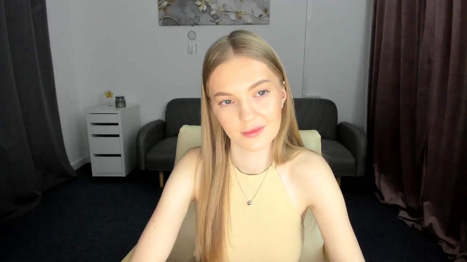 Gallery image thumbnail from AndySky's myfreecams stream on, 02/17/2025, 16:21 image 13 of 20