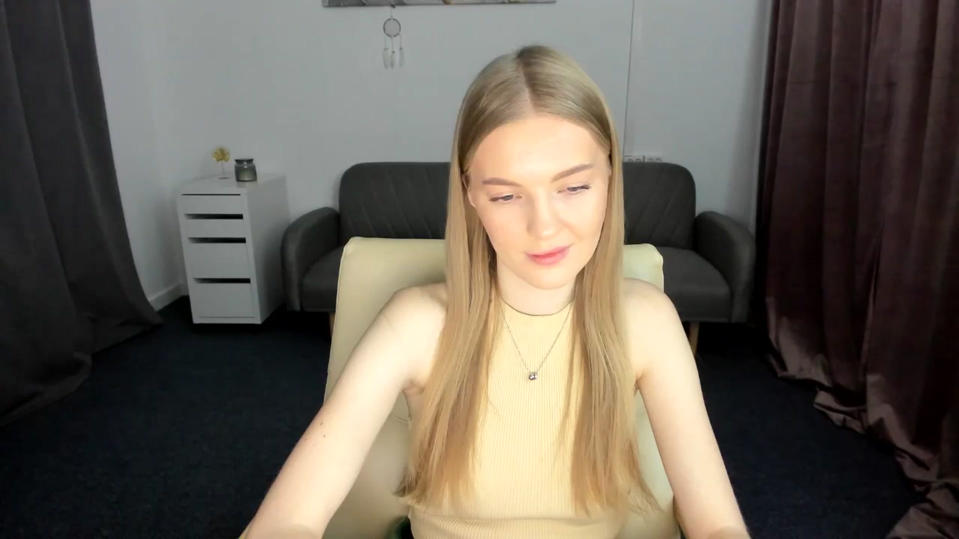 Gallery image thumbnail from AndySky's myfreecams stream on, 02/17/2025, 16:21 image 4 of 20