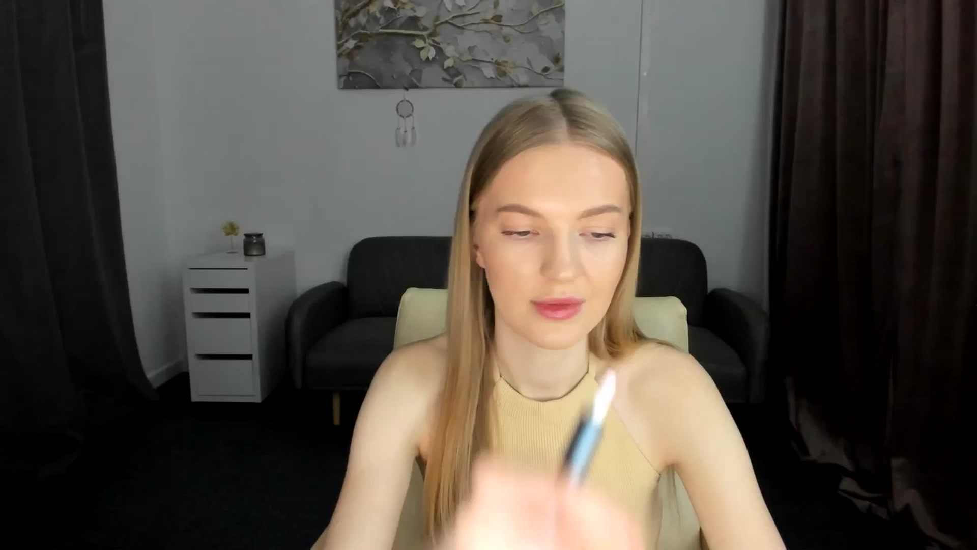 Gallery image thumbnail from AndySky's myfreecams stream on, 02/17/2025, 18:14 image 1 of 20