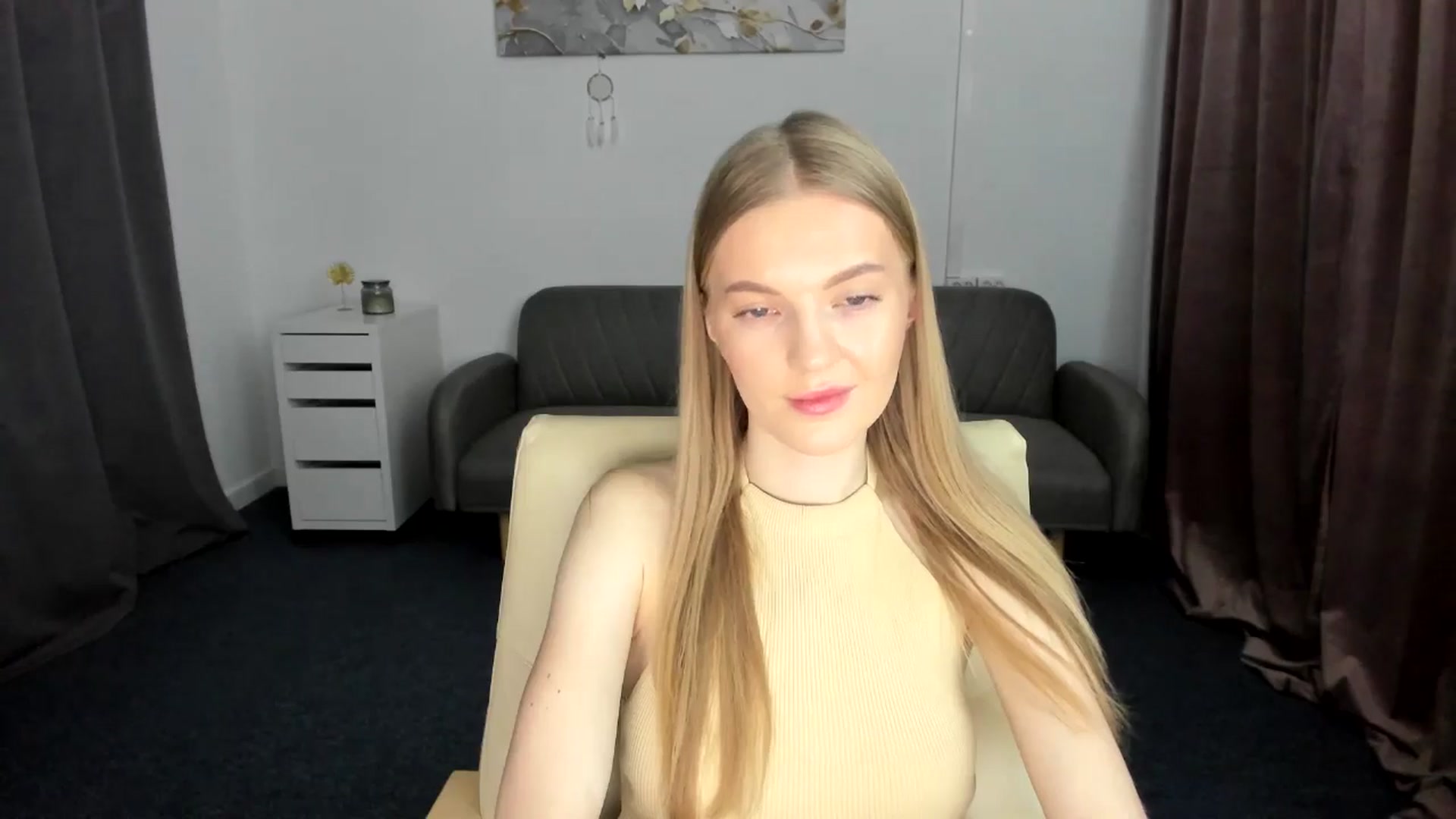 Gallery image thumbnail from AndySky's myfreecams stream on, 02/17/2025, 18:14 image 5 of 20
