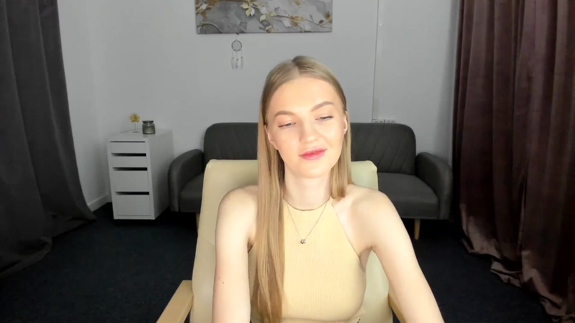 Gallery image thumbnail from AndySky's myfreecams stream on, 02/17/2025, 20:15 image 18 of 20