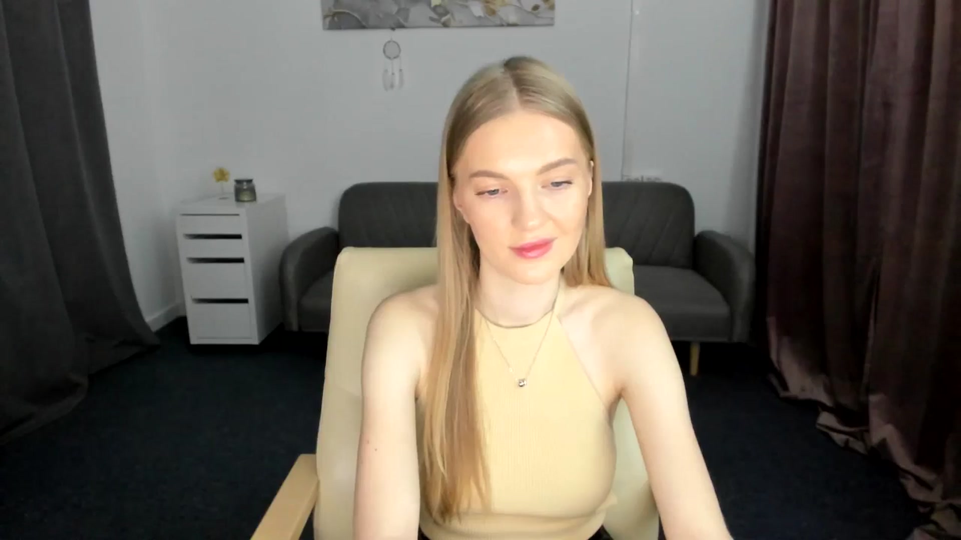Gallery image thumbnail from AndySky's myfreecams stream on, 02/17/2025, 20:15 image 9 of 20