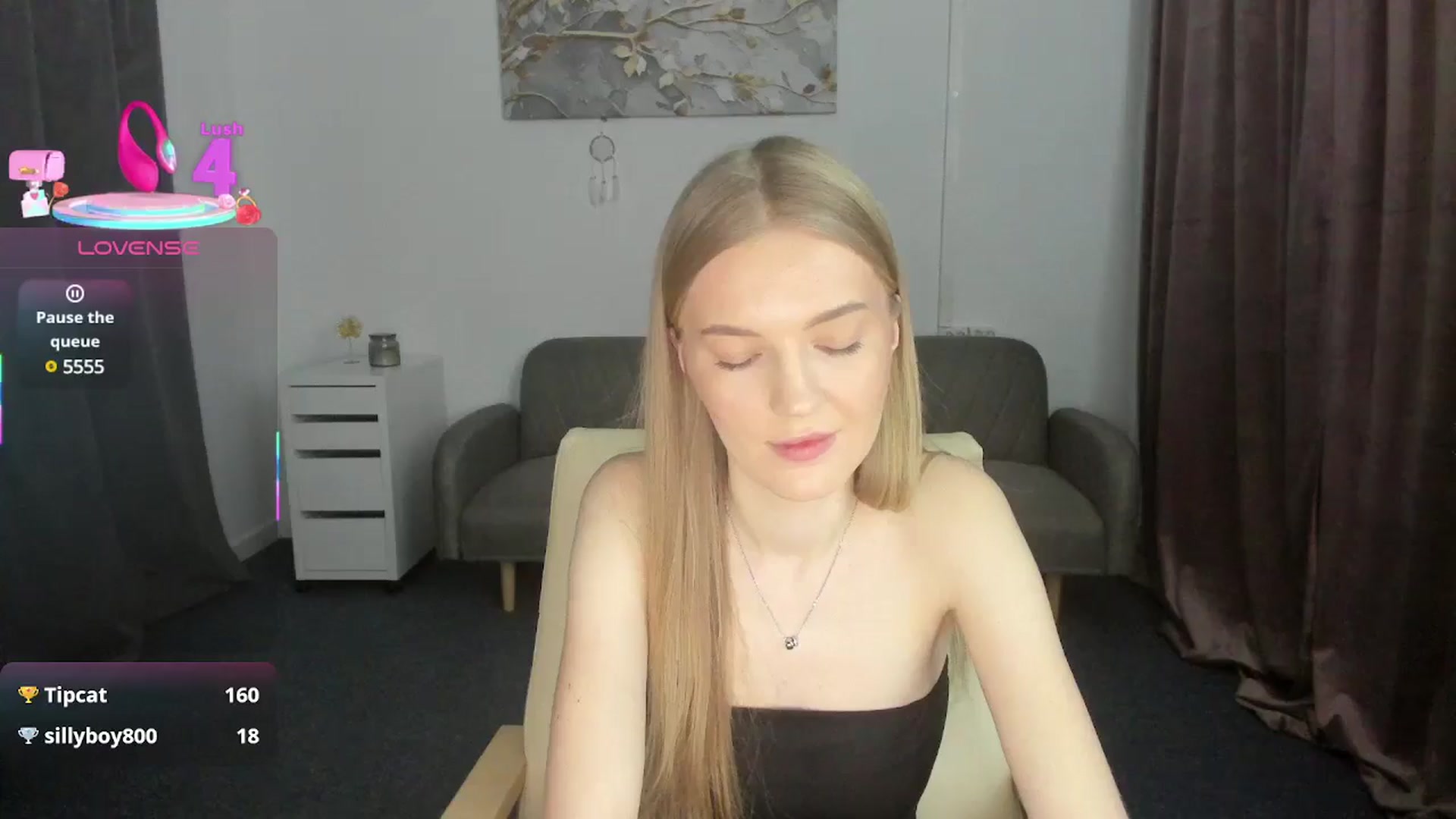 Gallery image thumbnail from AndySky's myfreecams stream on, 02/18/2025, 15:33 image 17 of 20