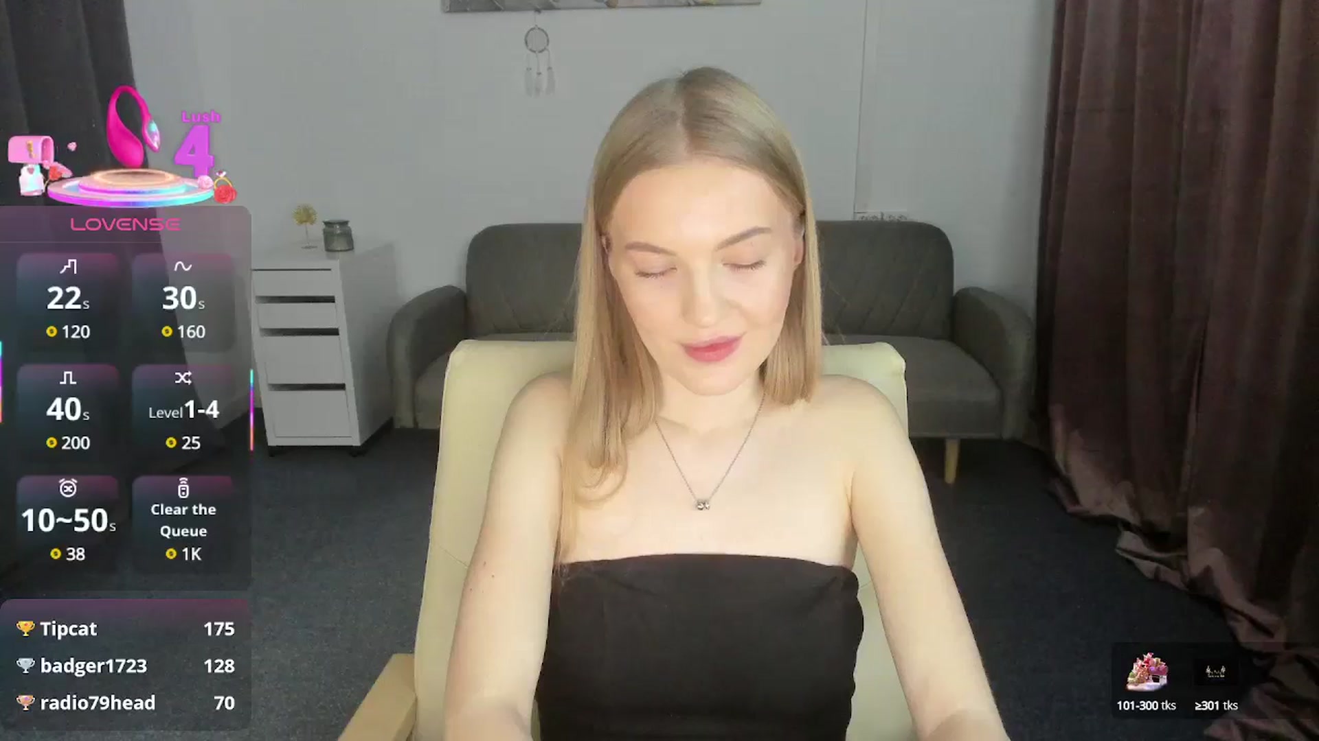 Gallery image thumbnail from AndySky's myfreecams stream on, 02/18/2025, 18:01 image 12 of 20