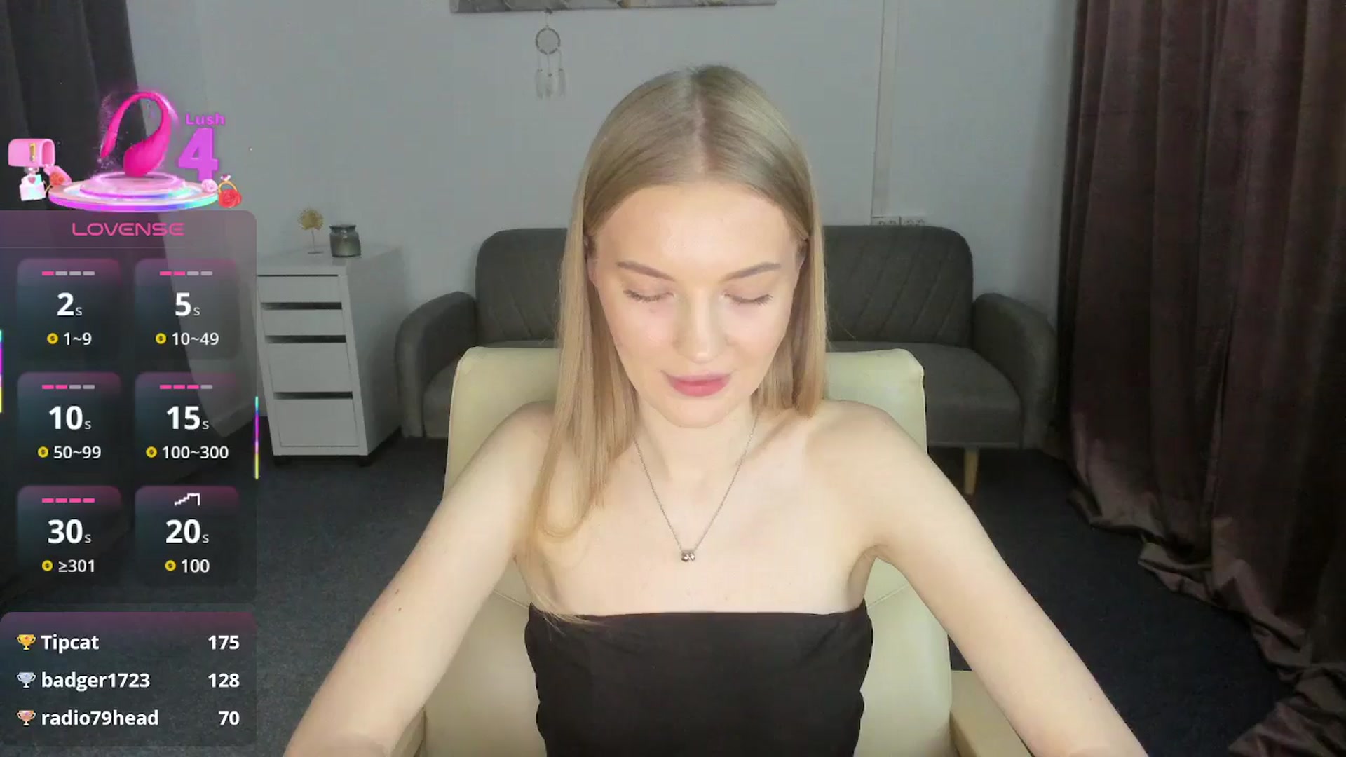 Gallery image thumbnail from AndySky's myfreecams stream on, 02/18/2025, 18:01 image 11 of 20