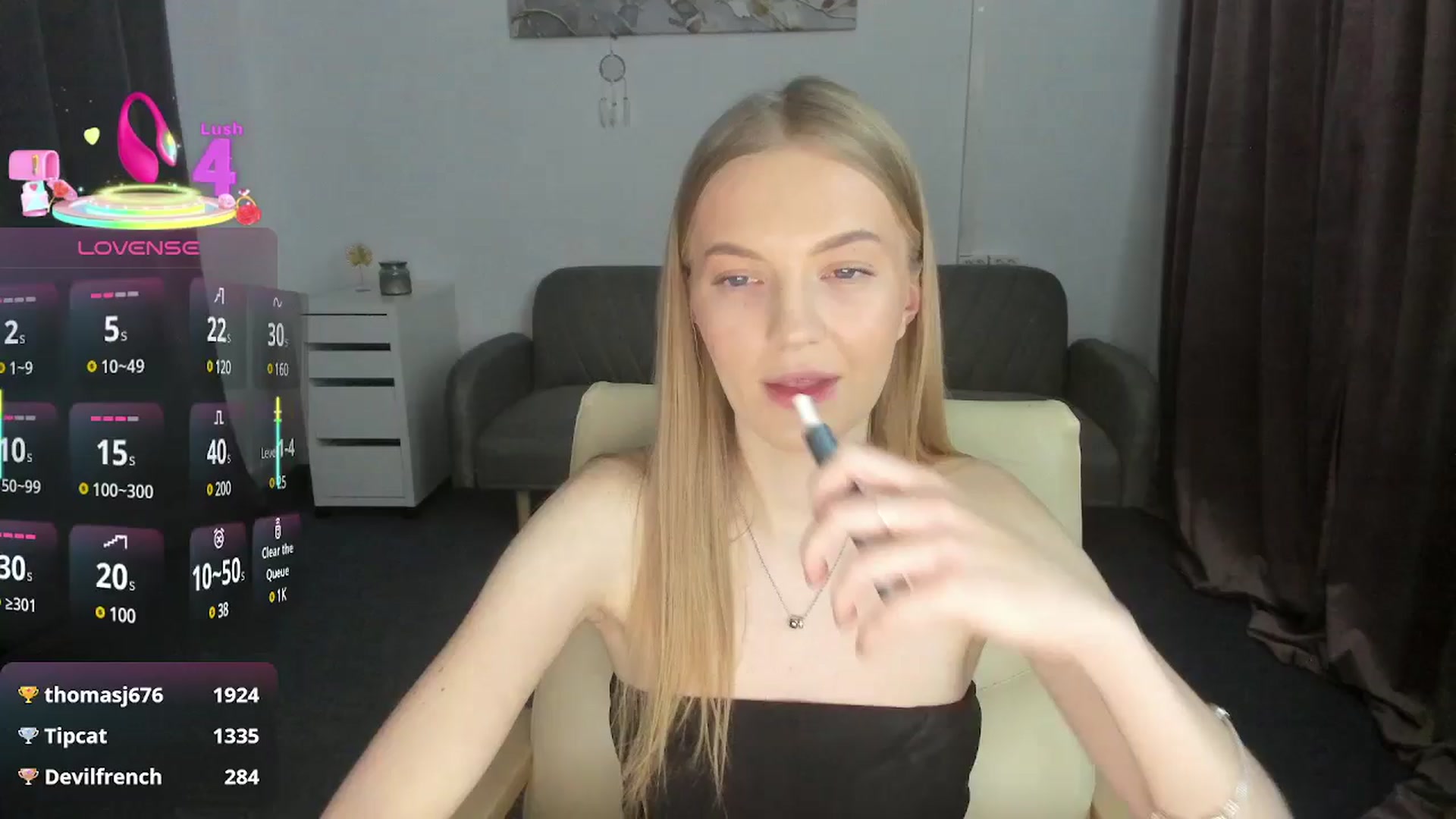 Gallery image thumbnail from AndySky's myfreecams stream on, 02/18/2025, 20:38 image 1 of 20