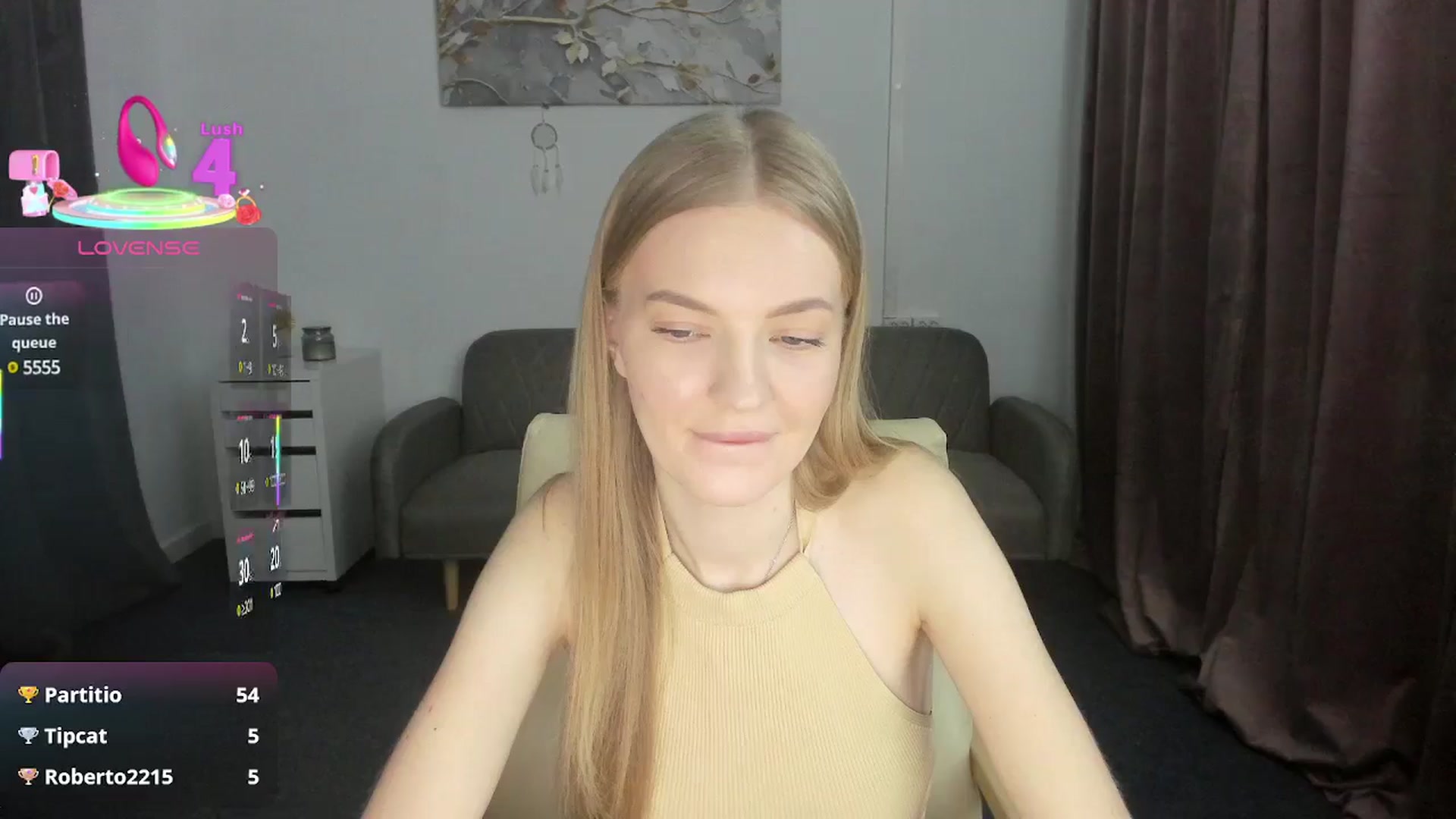 Gallery image thumbnail from AndySky's myfreecams stream on, 02/20/2025, 15:39 image 11 of 20