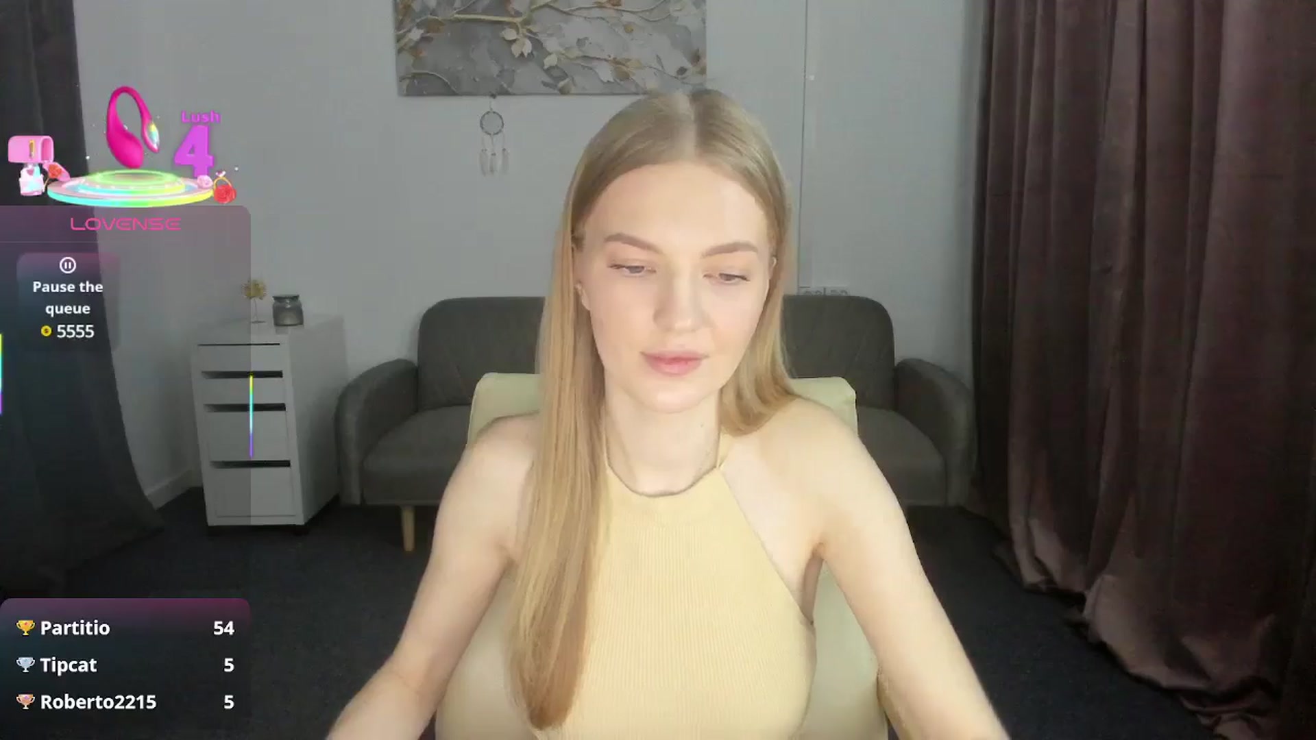 Gallery image thumbnail from AndySky's myfreecams stream on, 02/20/2025, 15:39 image 12 of 20