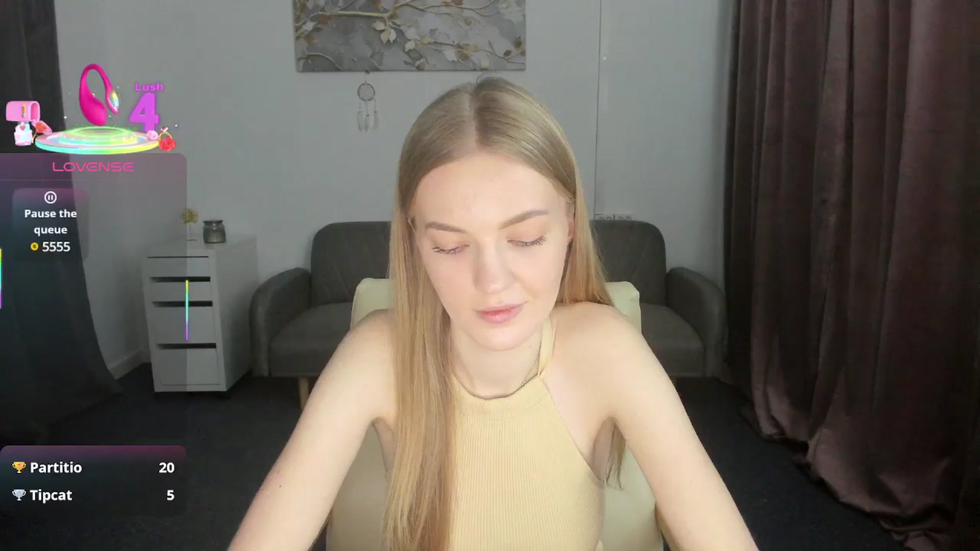 Gallery image thumbnail from AndySky's myfreecams stream on, 02/20/2025, 15:39 image 5 of 20